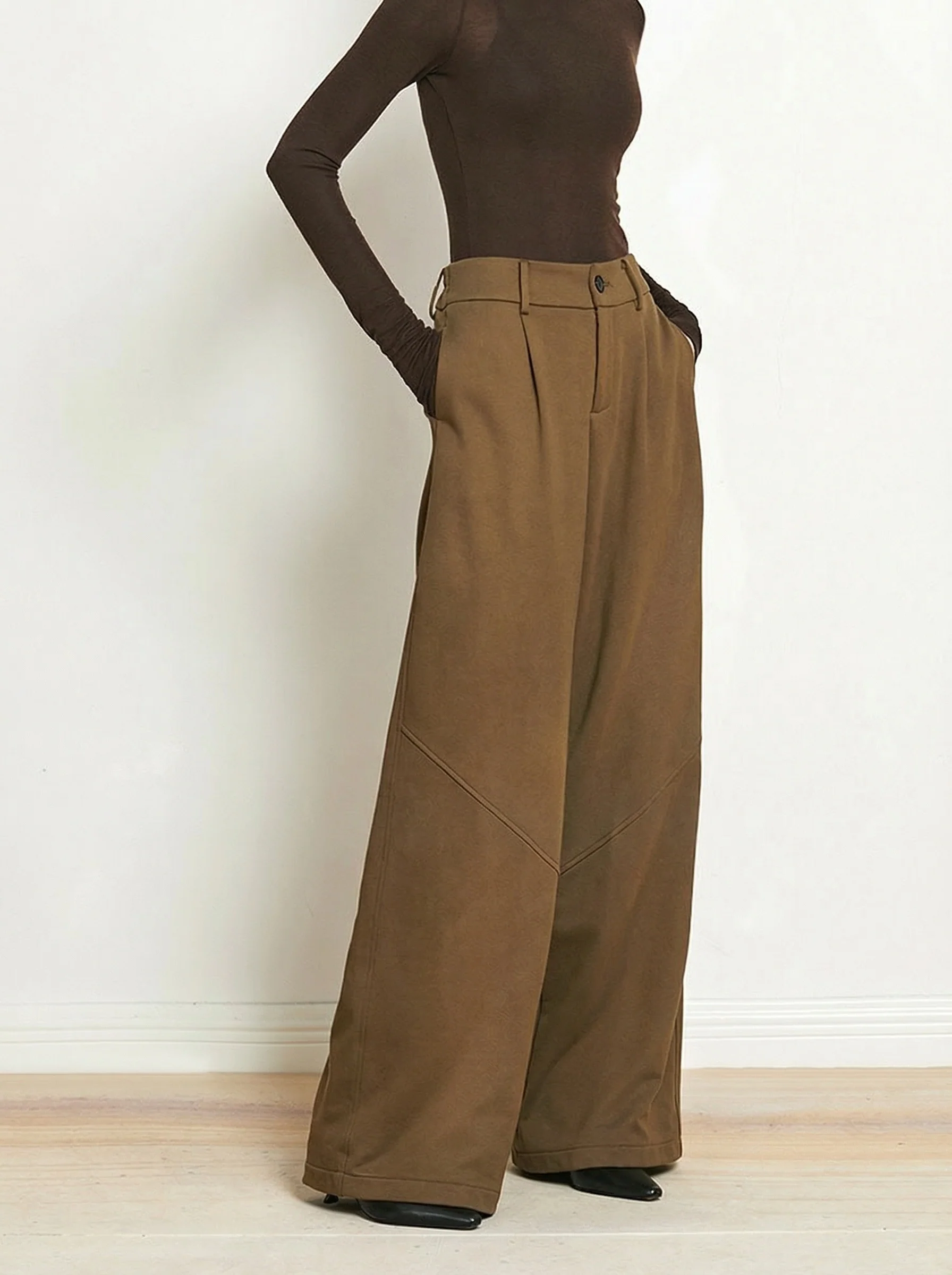Combed Cotton Wide-Leg Sweatpants