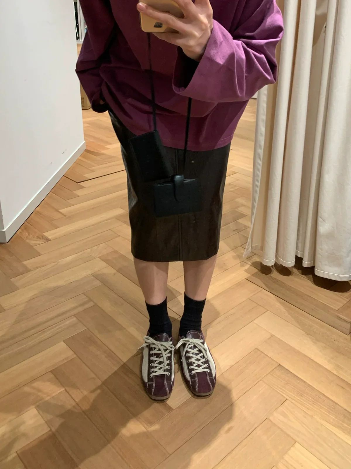 Contrast Cowhide Sneakers - Image 6
