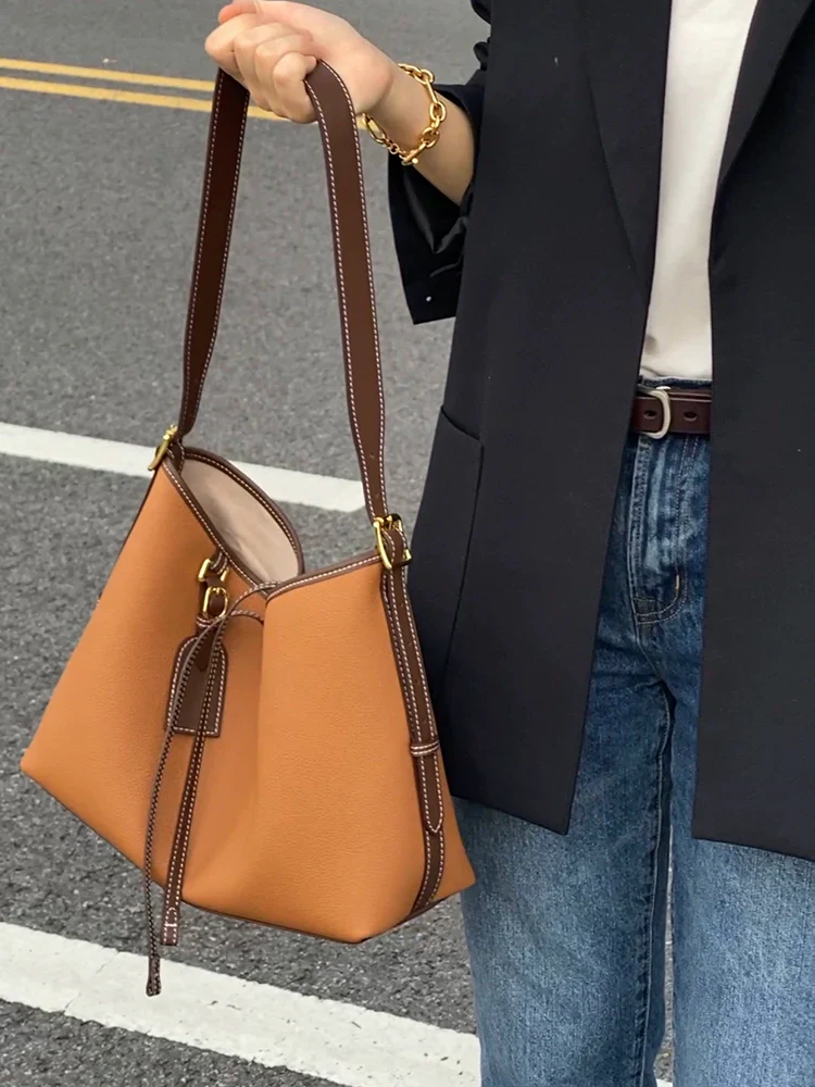 Contrast Cowhide Tote - Image 5