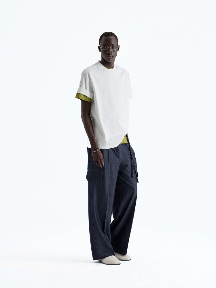 Contrast Graphic Tee - Image 4