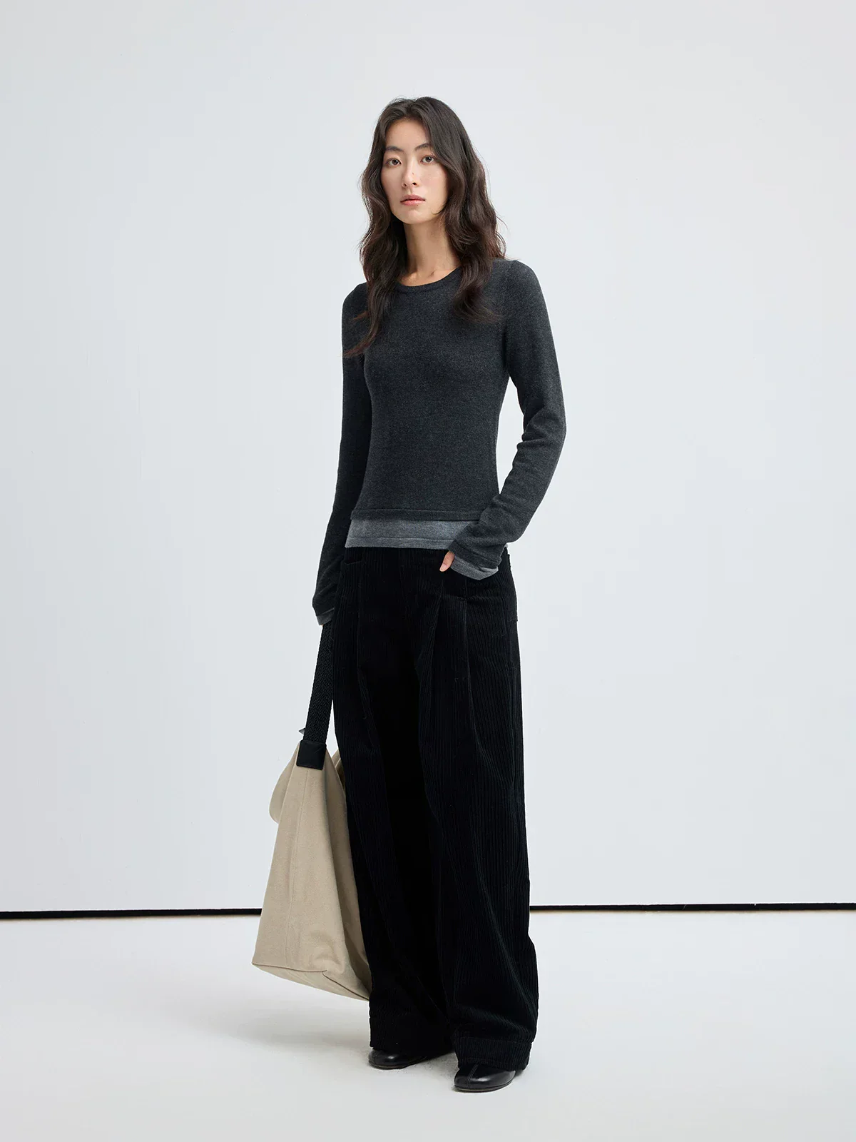 Contrast Hem Sweater - Image 2