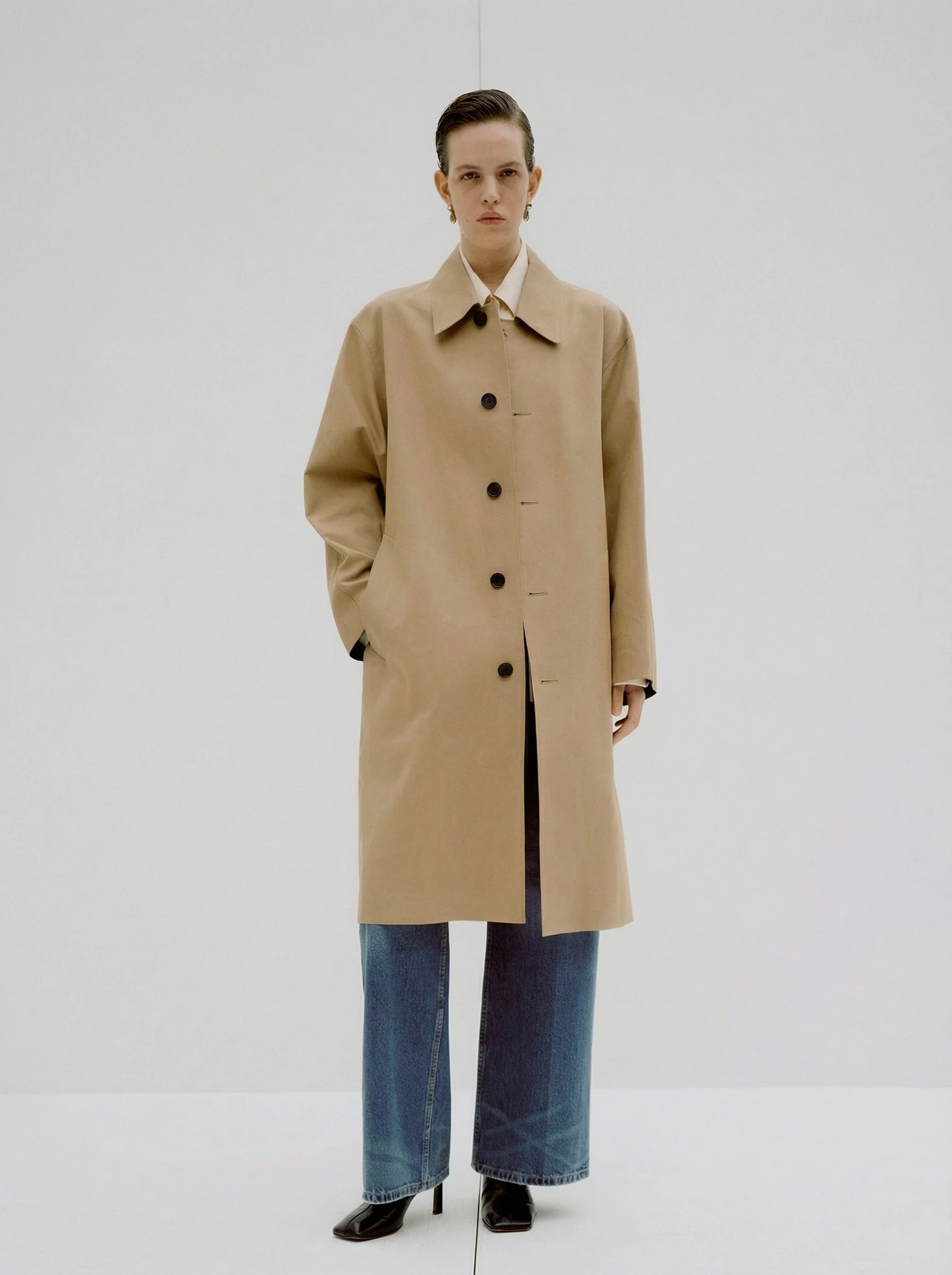 Contrast-Lined Trench - Image 5