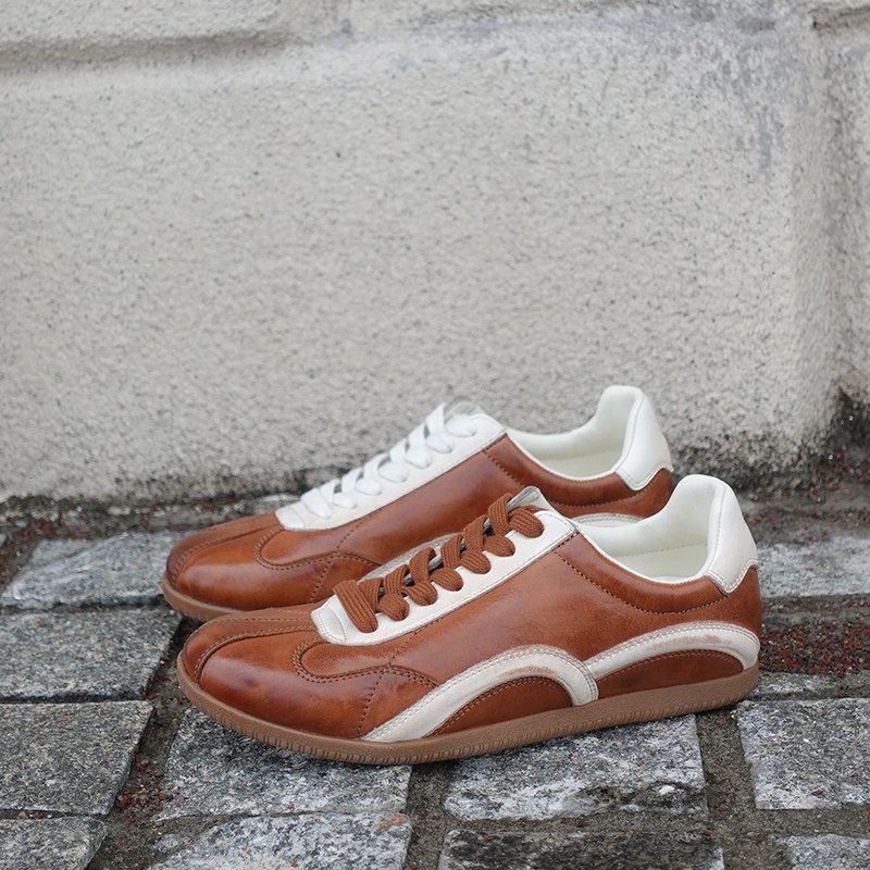 Contrast Panel Sneakers - Image 3