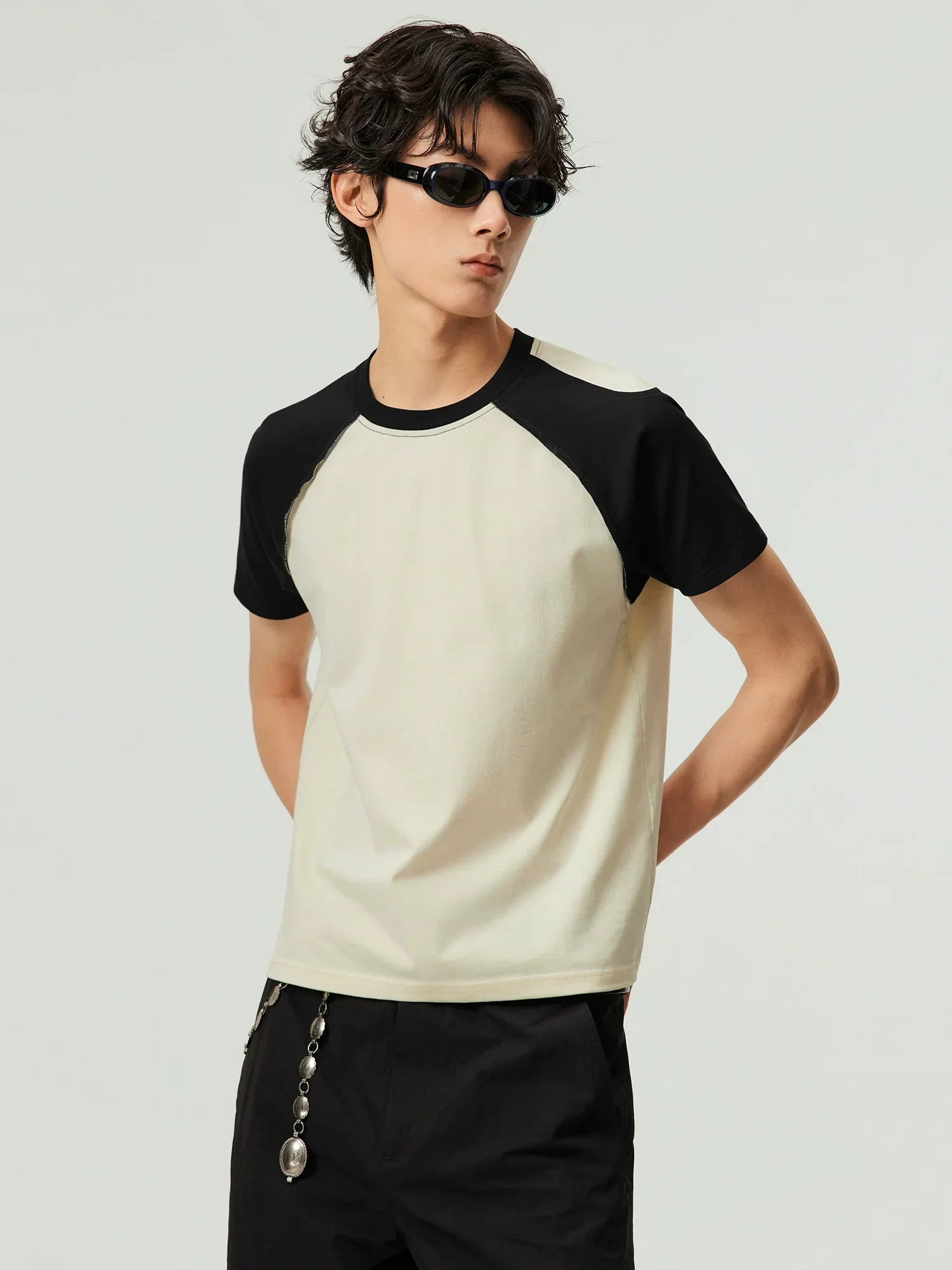 Contrast Raglan Cotton Tee - Image 3