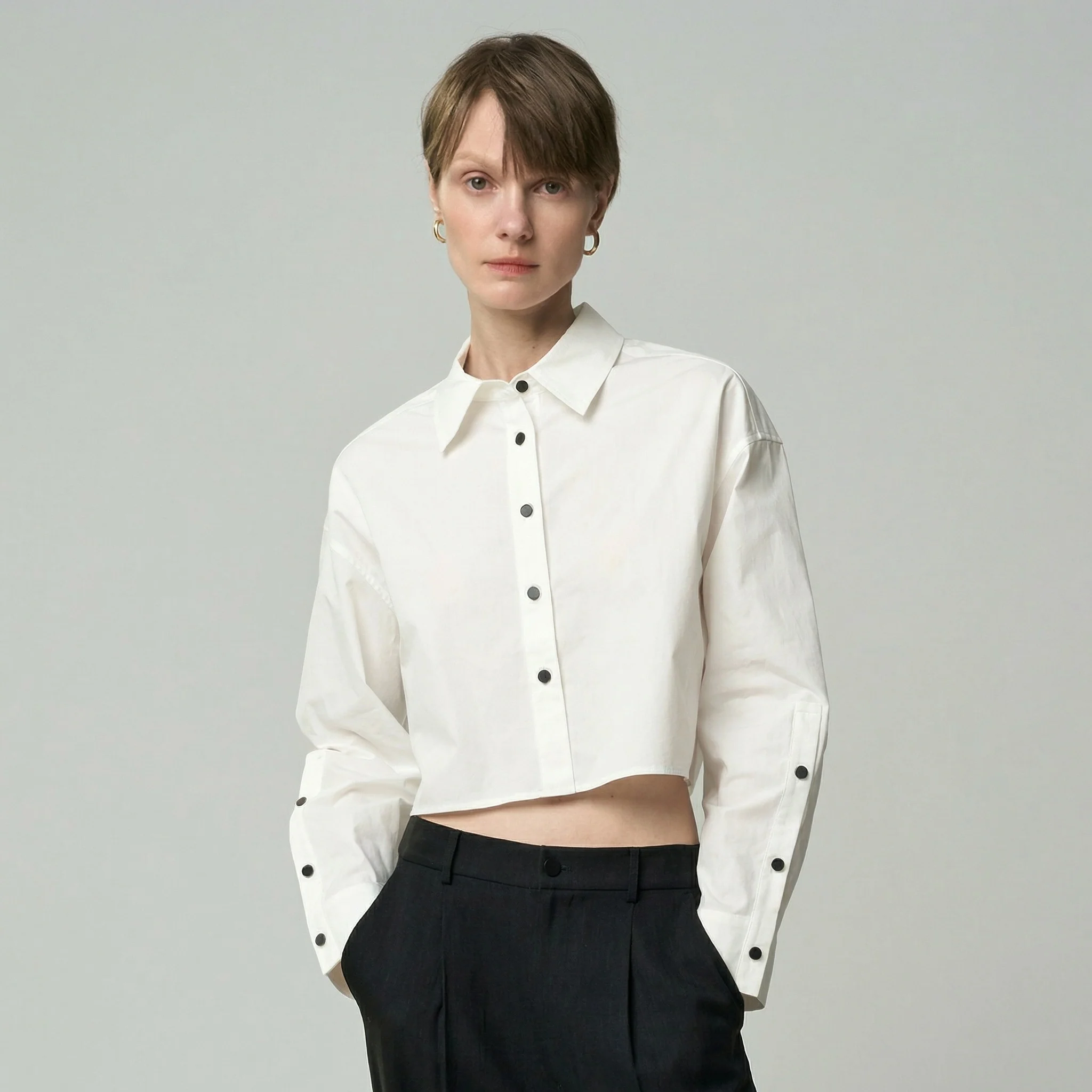 Contrast Snap Crop Shirt - Image 3