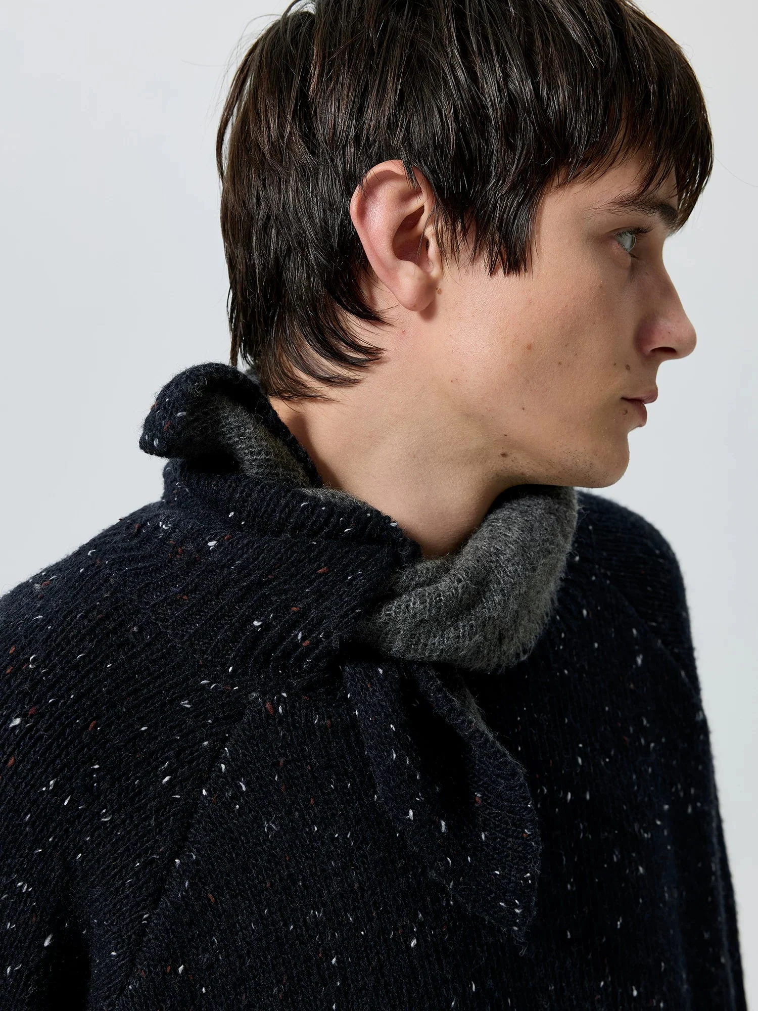 Contrast Tie-Neck Sweater - Image 5