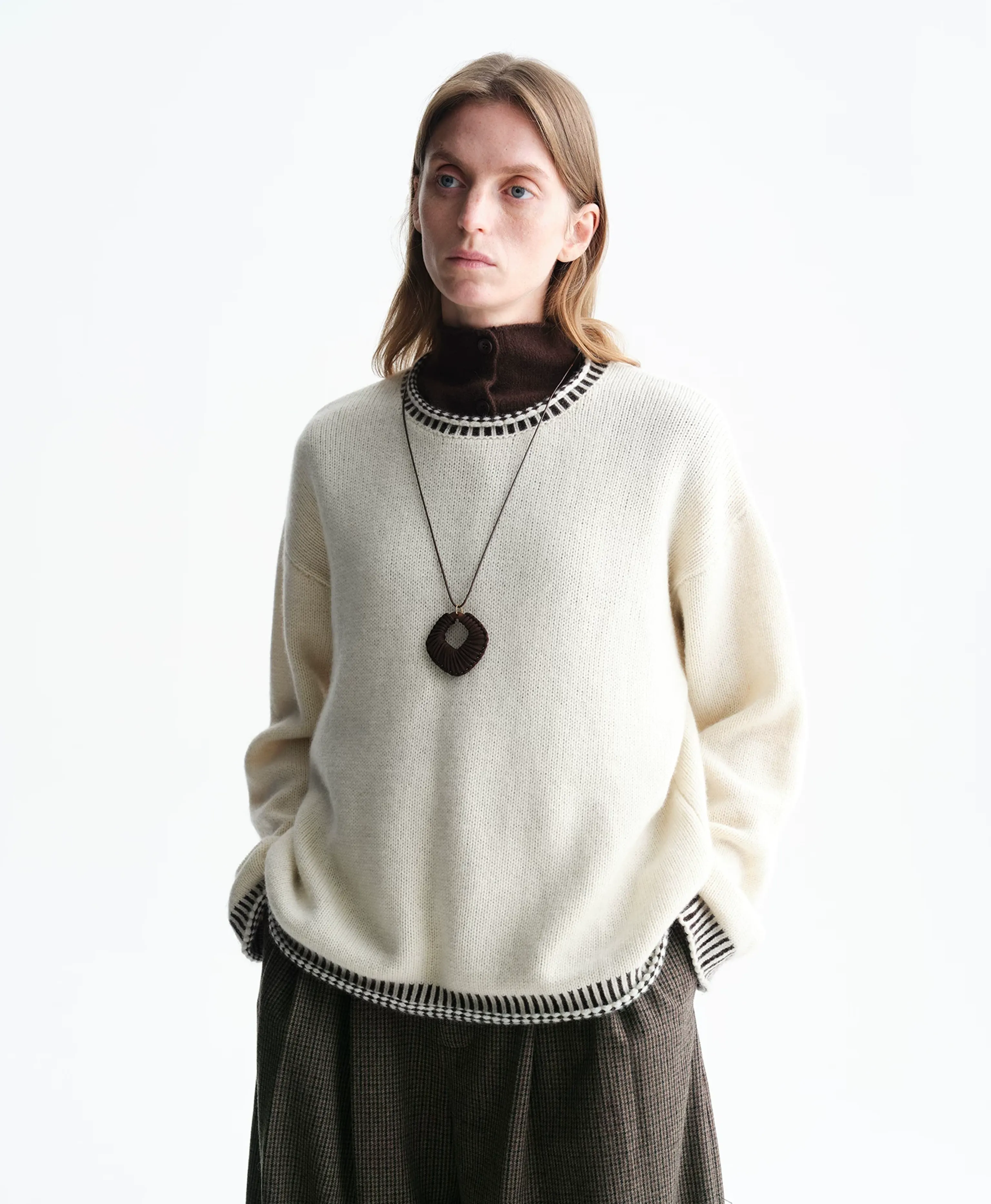 Contrast Trim Merino Crewneck