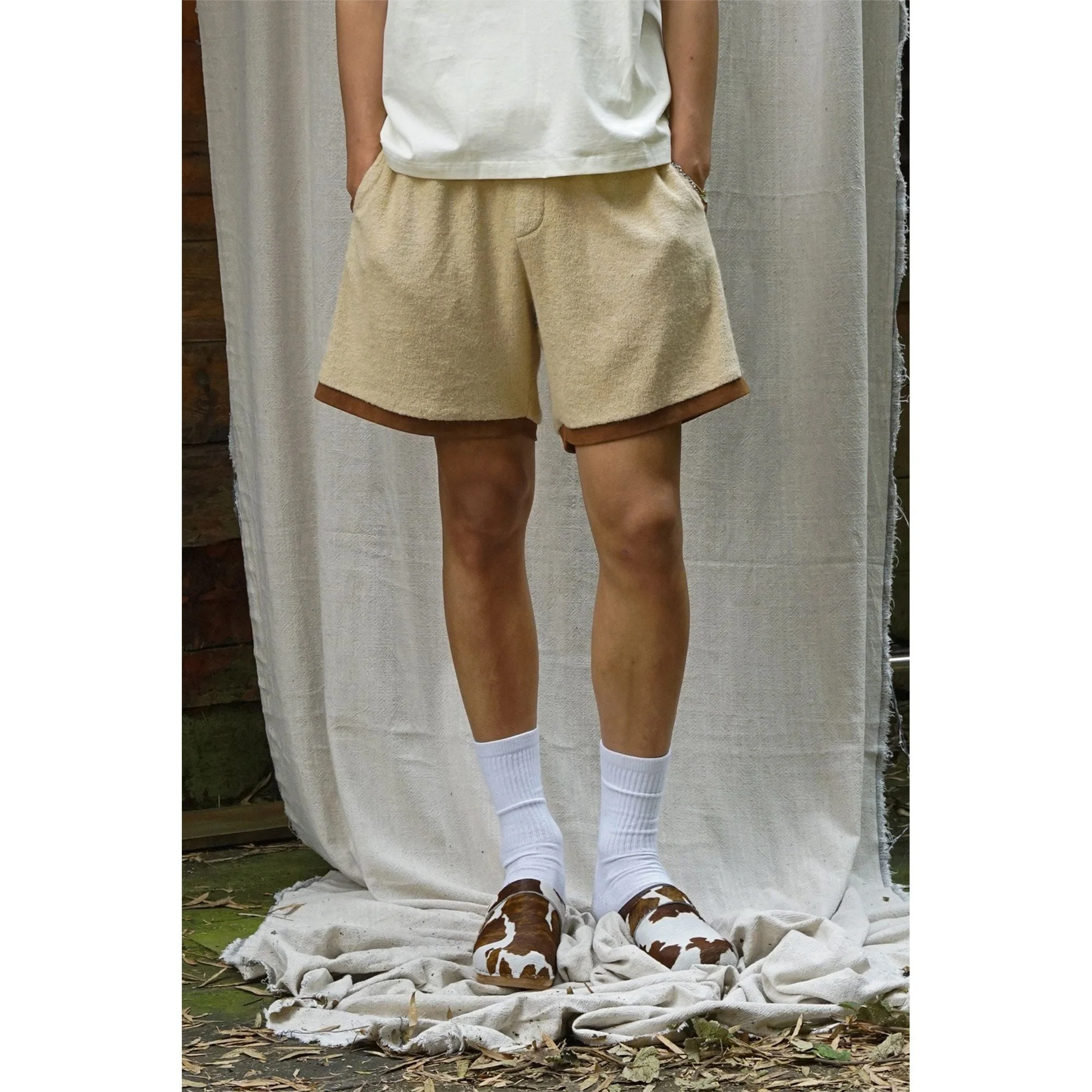 Contrast Trim Shorts - Image 4