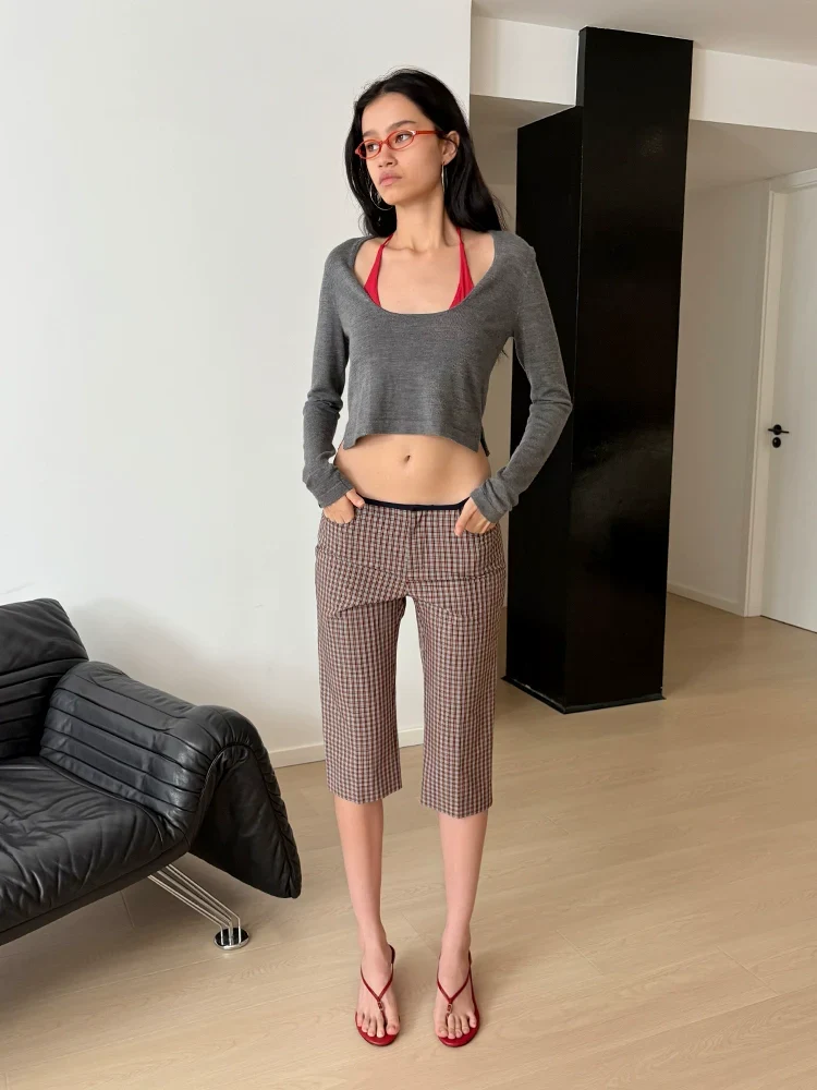 Contrast Waist Plaid Capri Pants - Image 4