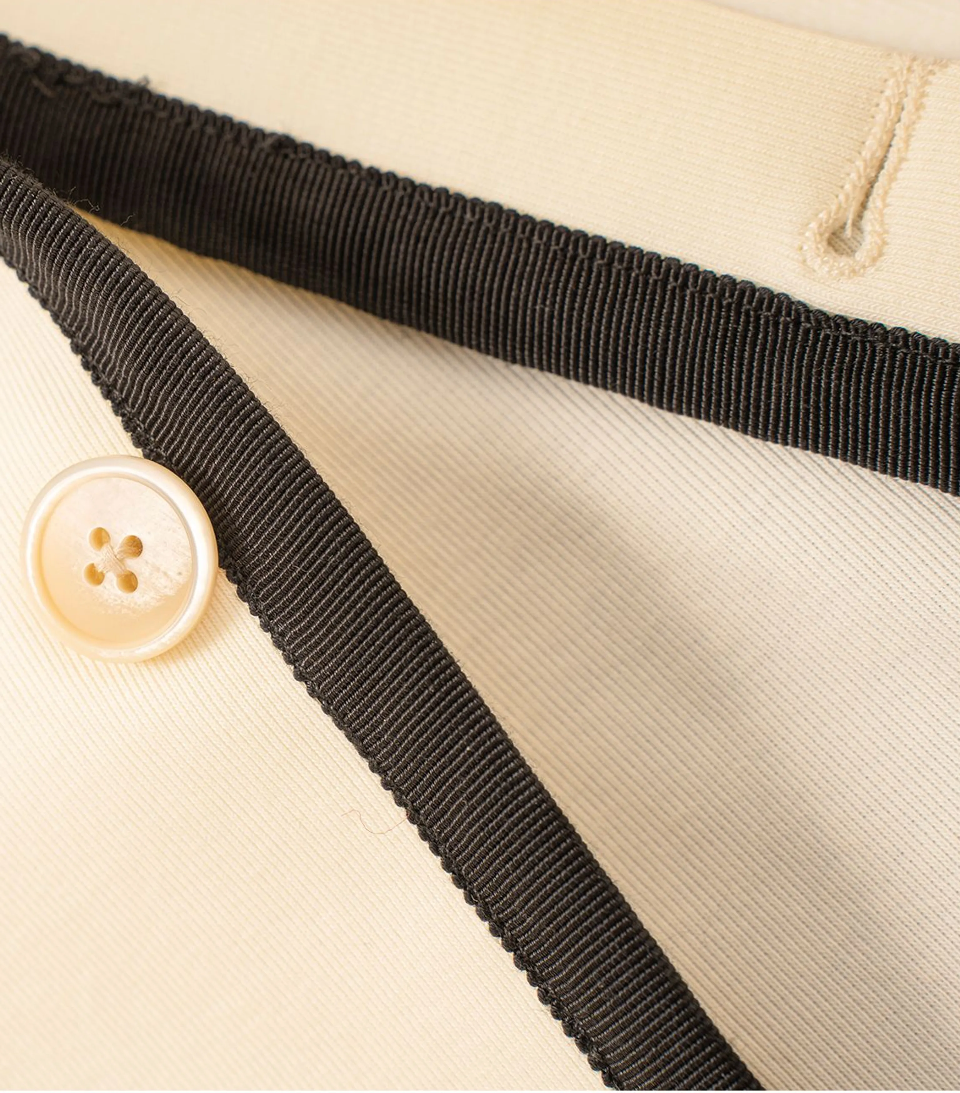 Cream Contrast Piped Suit - Image 5