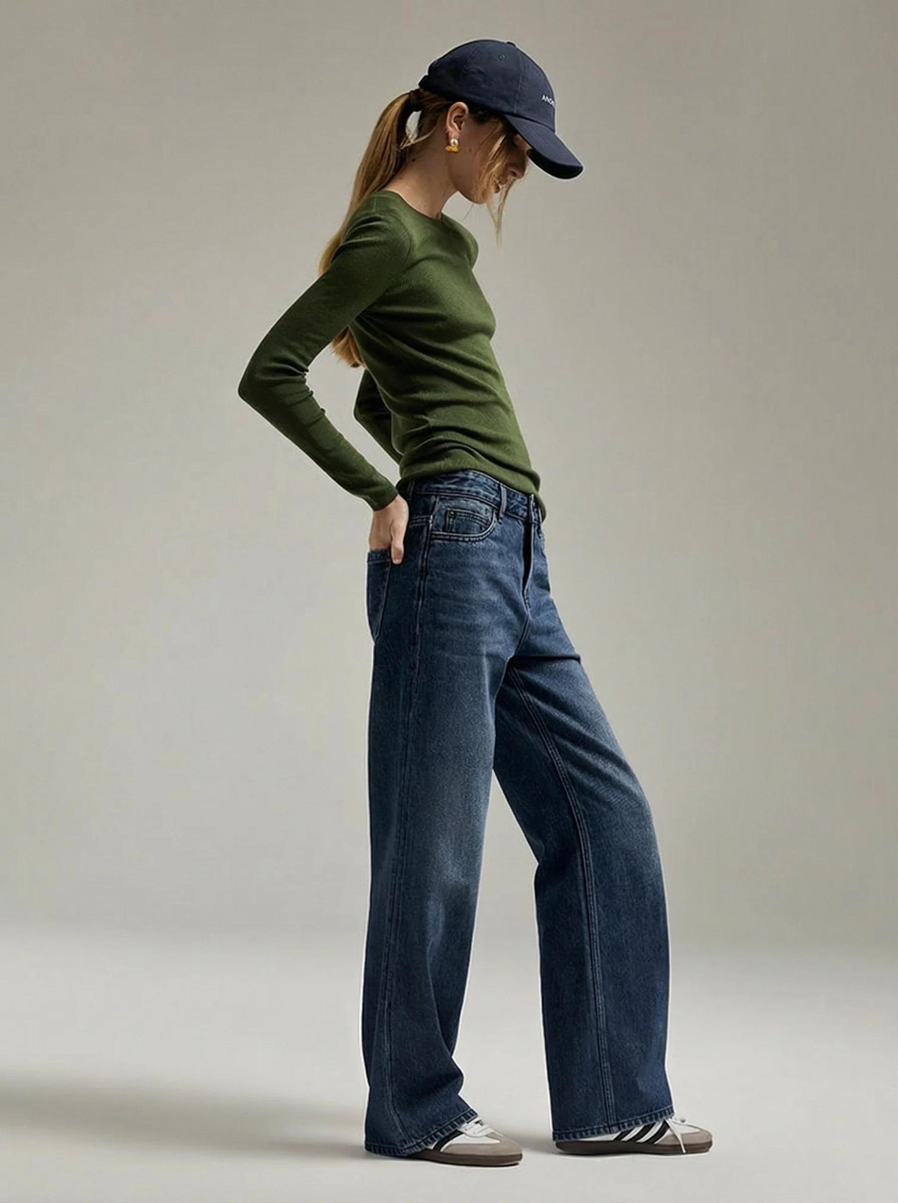 Crew Neck Cashmere Blend Top - Image 2
