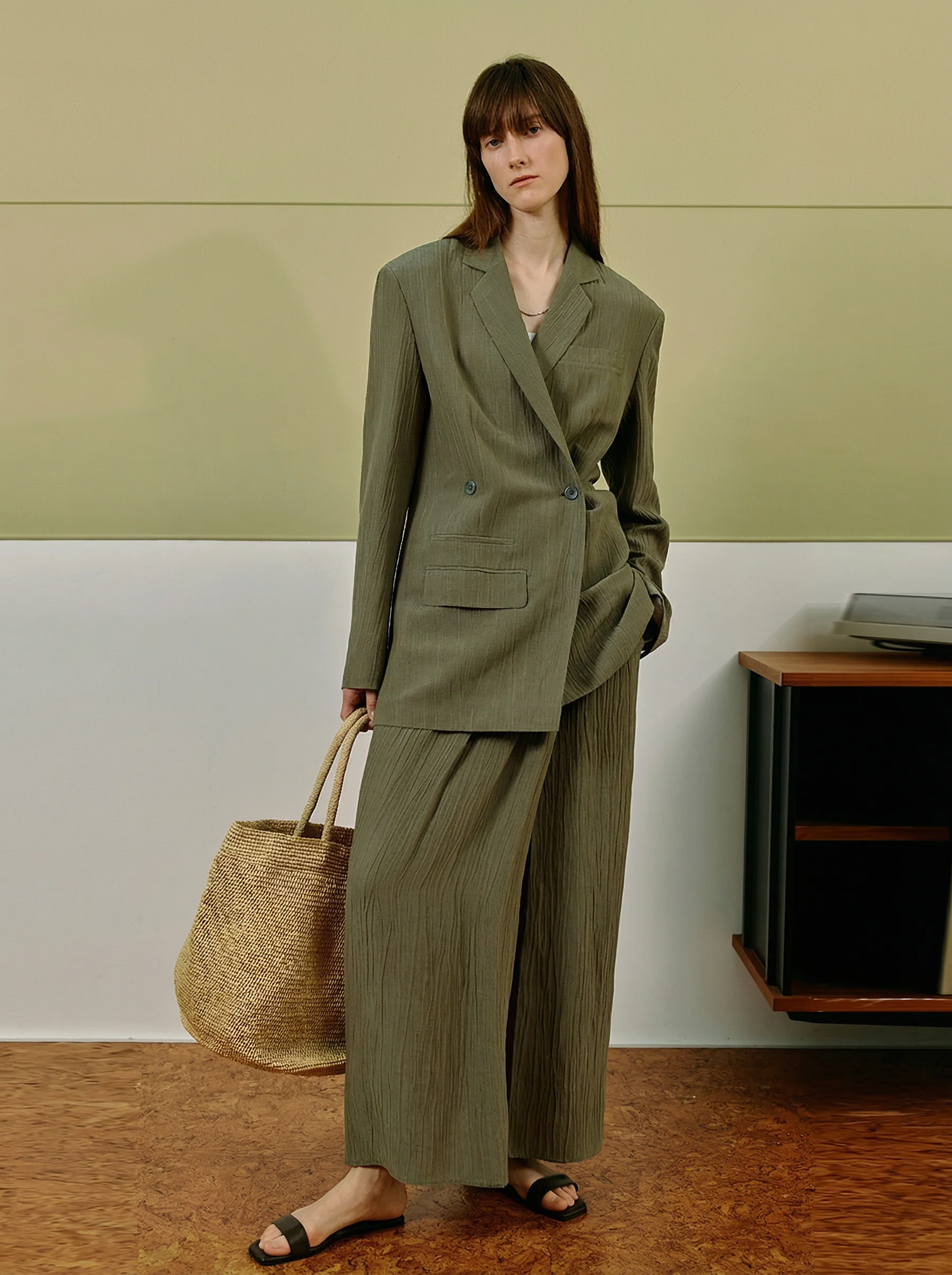 Crinkle Blazer Set - Image 3