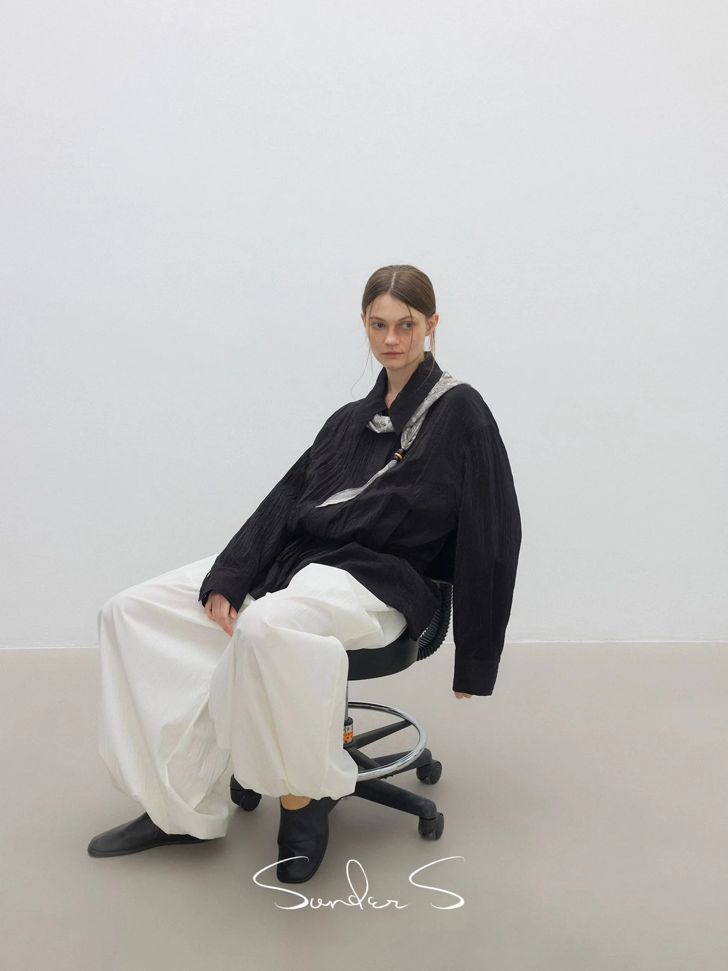 Crinkle Drawstring Shirt Jacket - Image 3
