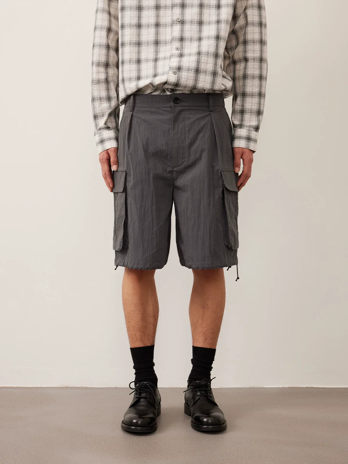 Crinkled Cargo Shorts - Image 3