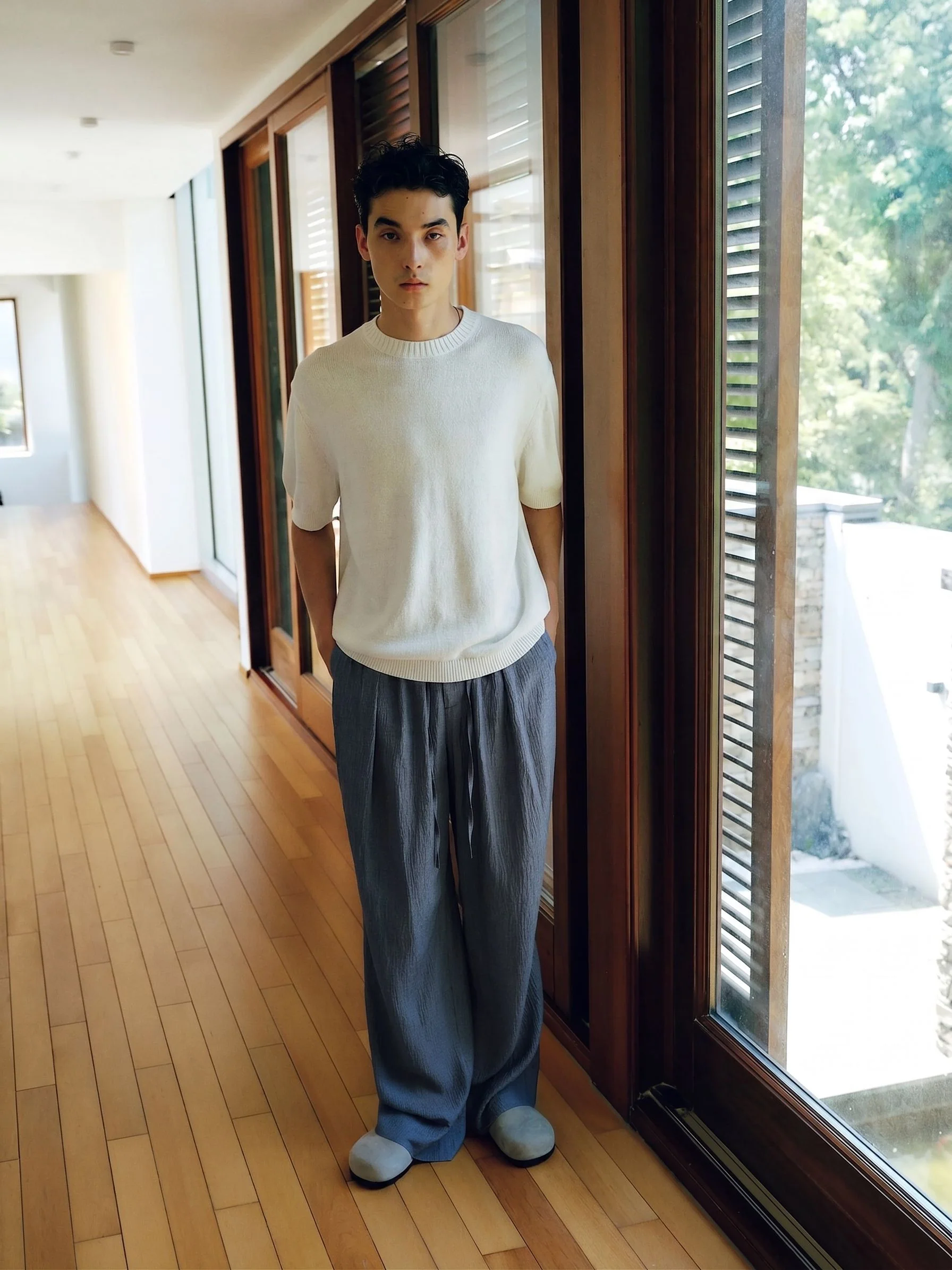 Crinkled Drawstring Trousers - Image 4