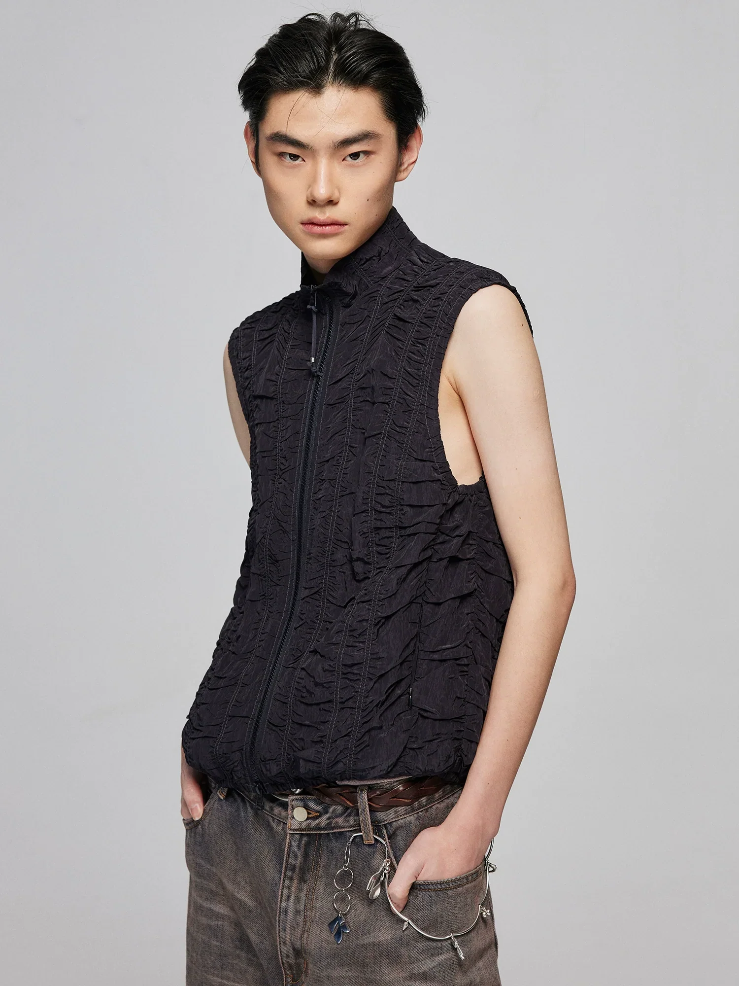 Crinkled Stand-Collar Zip Vest