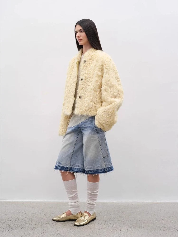 Cropped Curly Jacket - Image 3