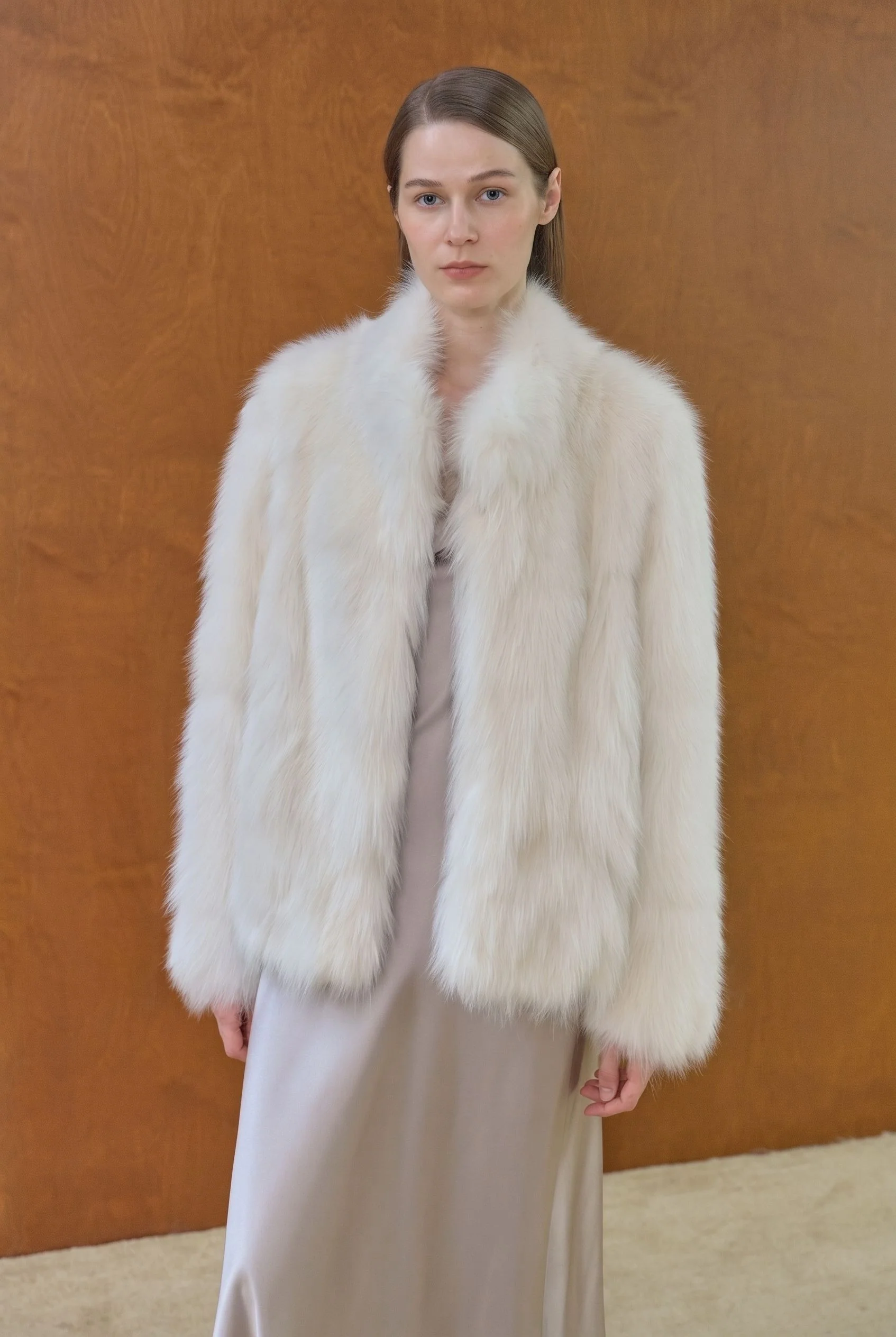 Cropped Fur Jacket - Image 4