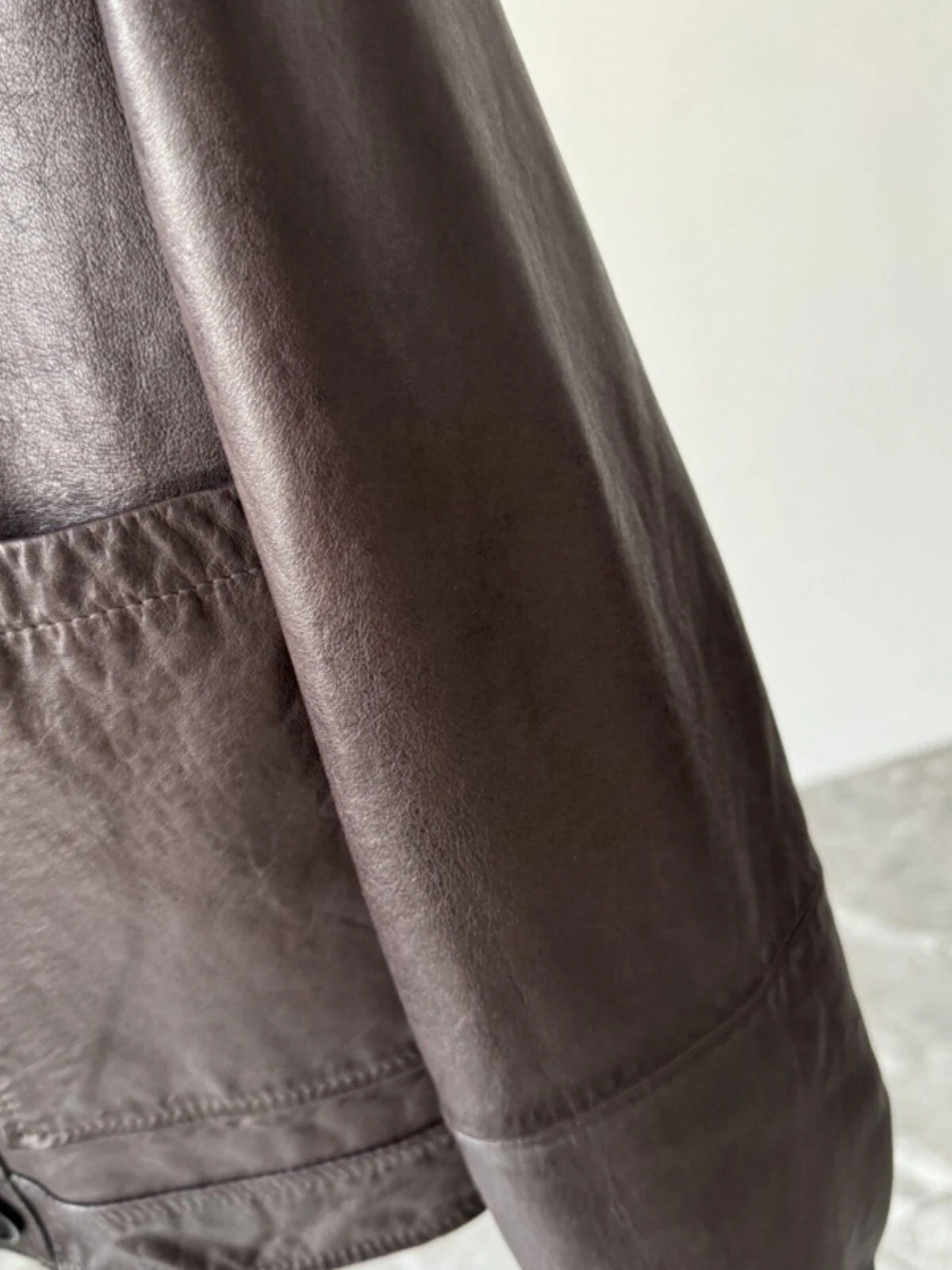 Cropped Leather Jacket - Image 5
