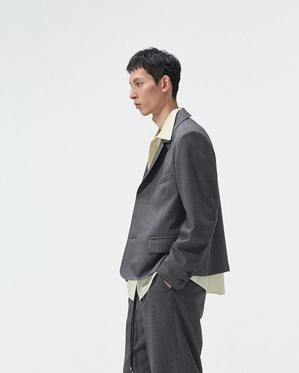 Cropped Merino Blazer - Image 5