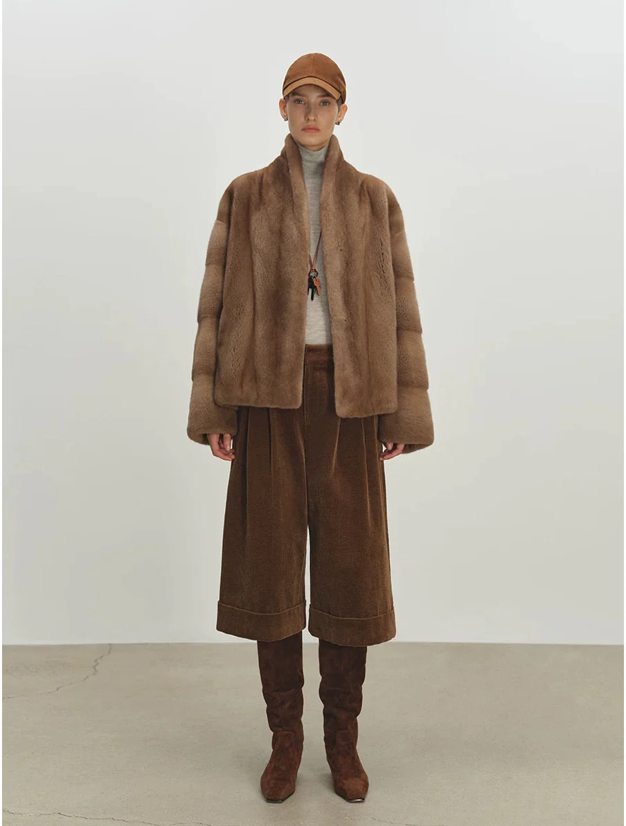 Cropped Mink Jacket - Image 5