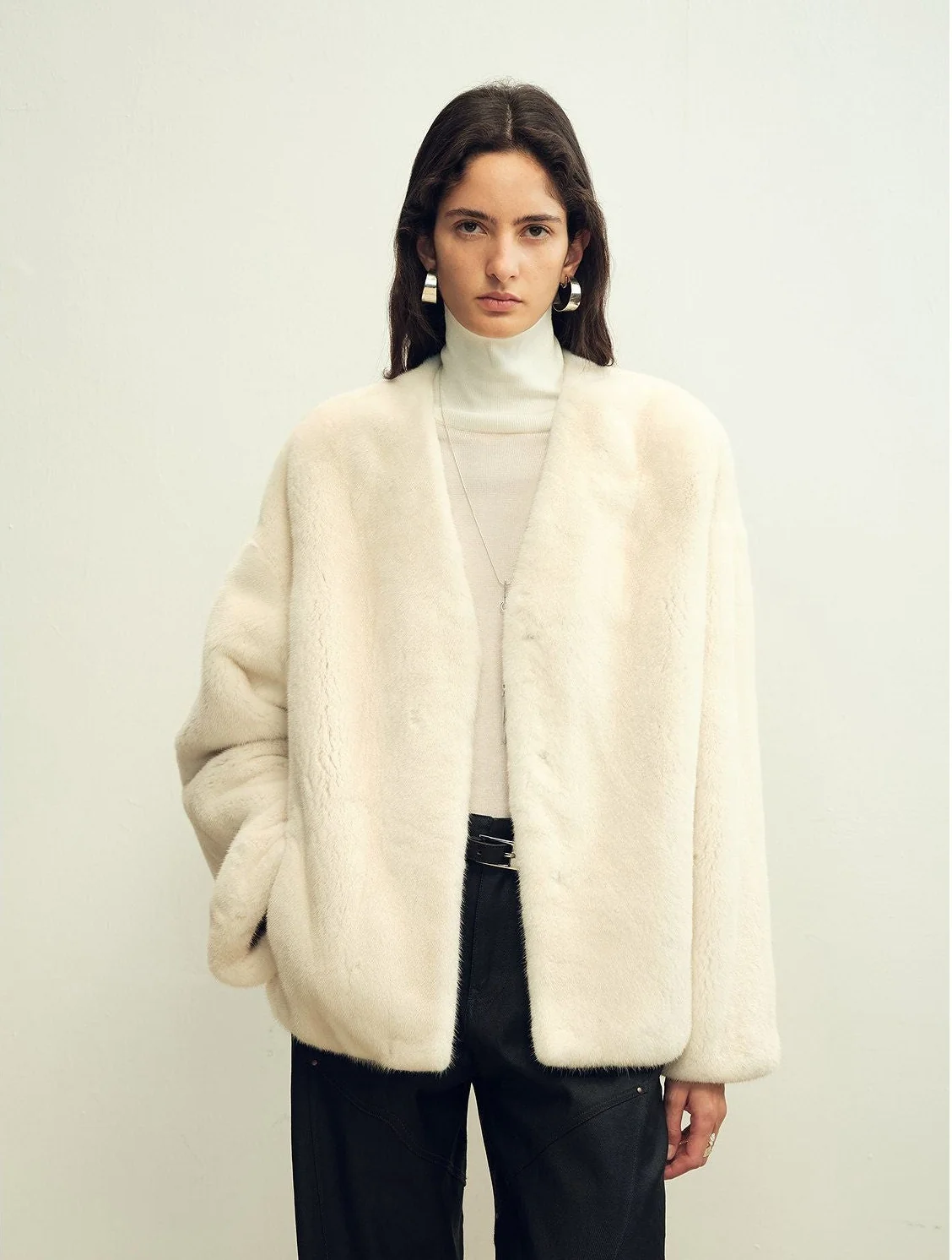 Cropped Mink Jacket - Image 6
