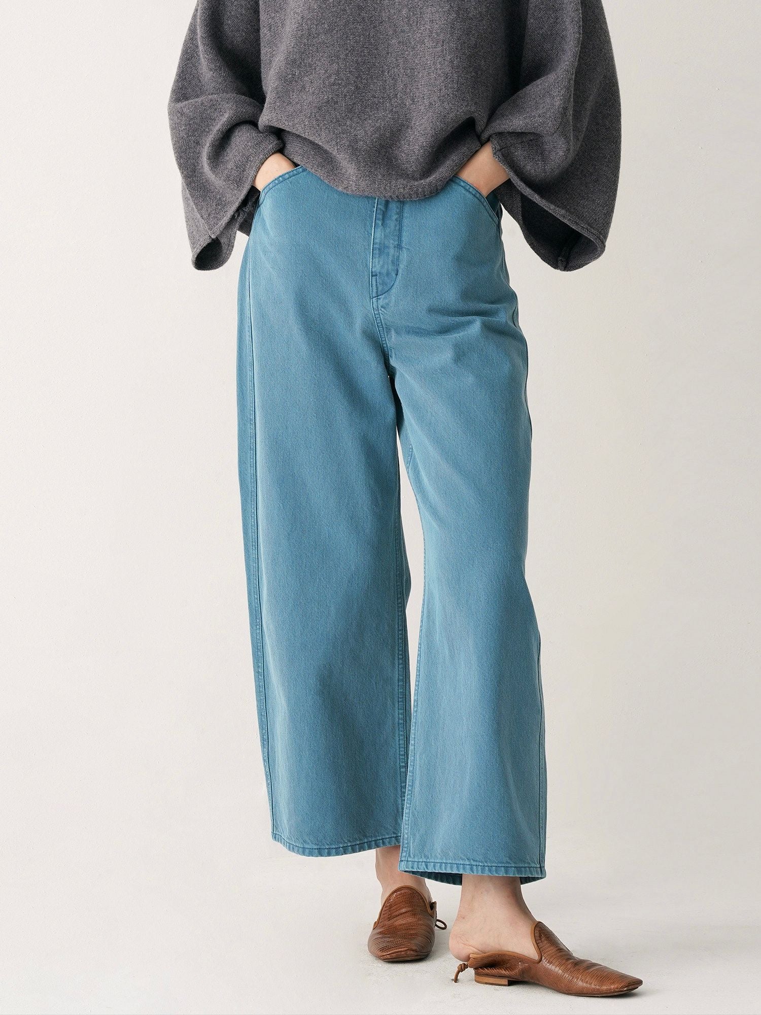 Cropped Wide Jeans - Image 6