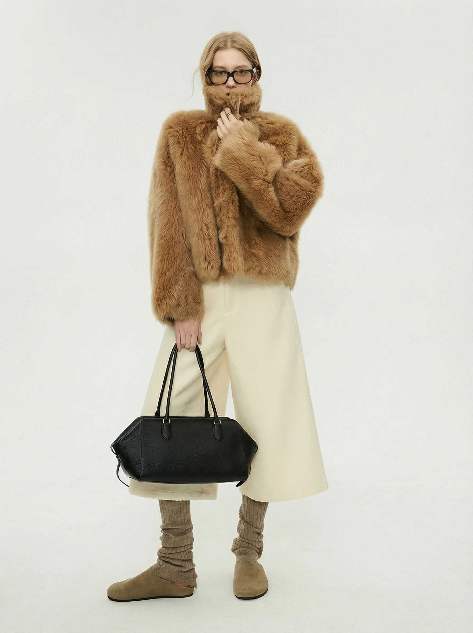 Cropped Wide-Leg Trousers - Image 4