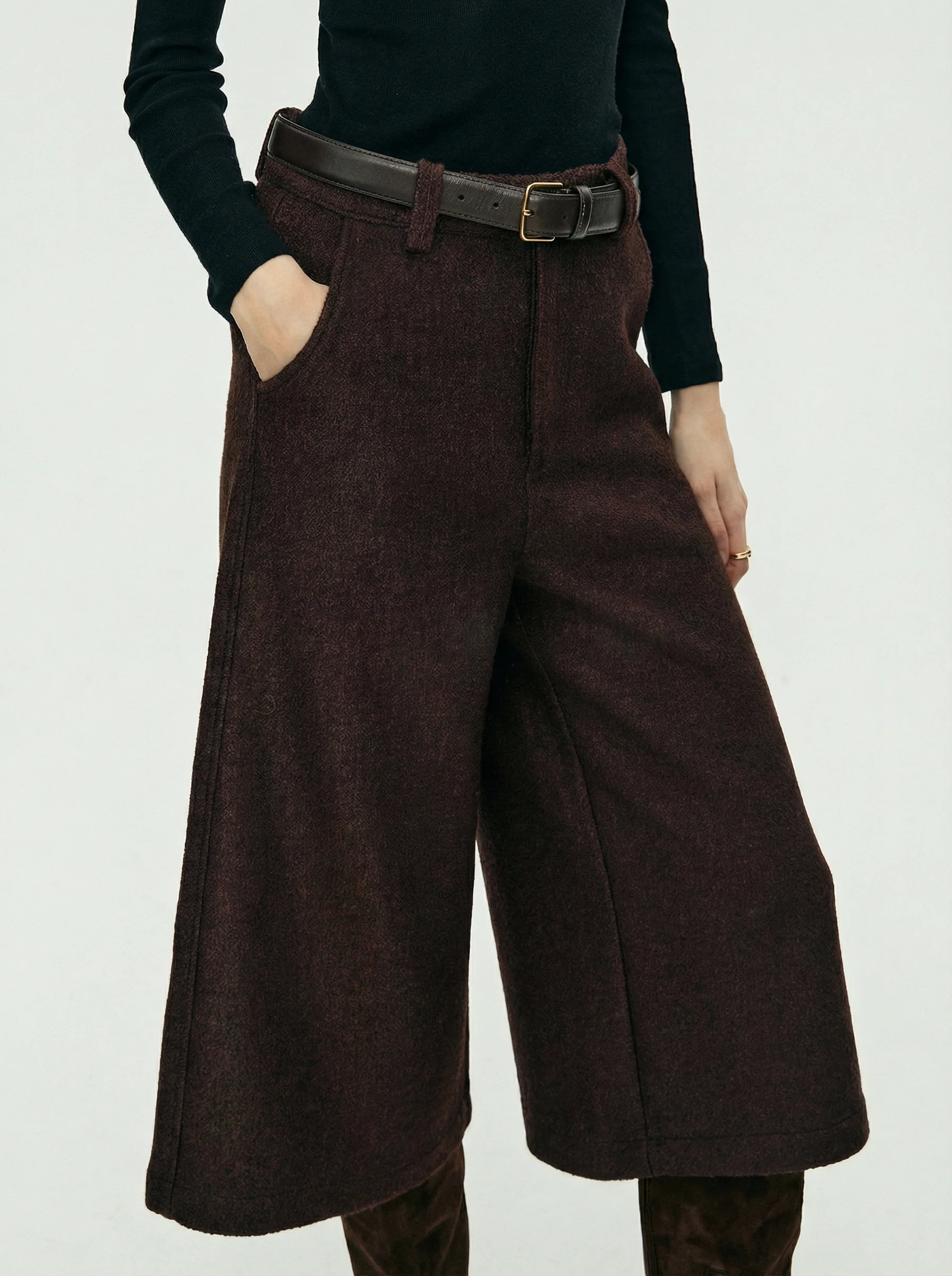 Cropped Wide-Leg Trousers - Image 5