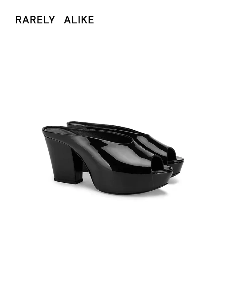 Cube Leather Platform Mule
