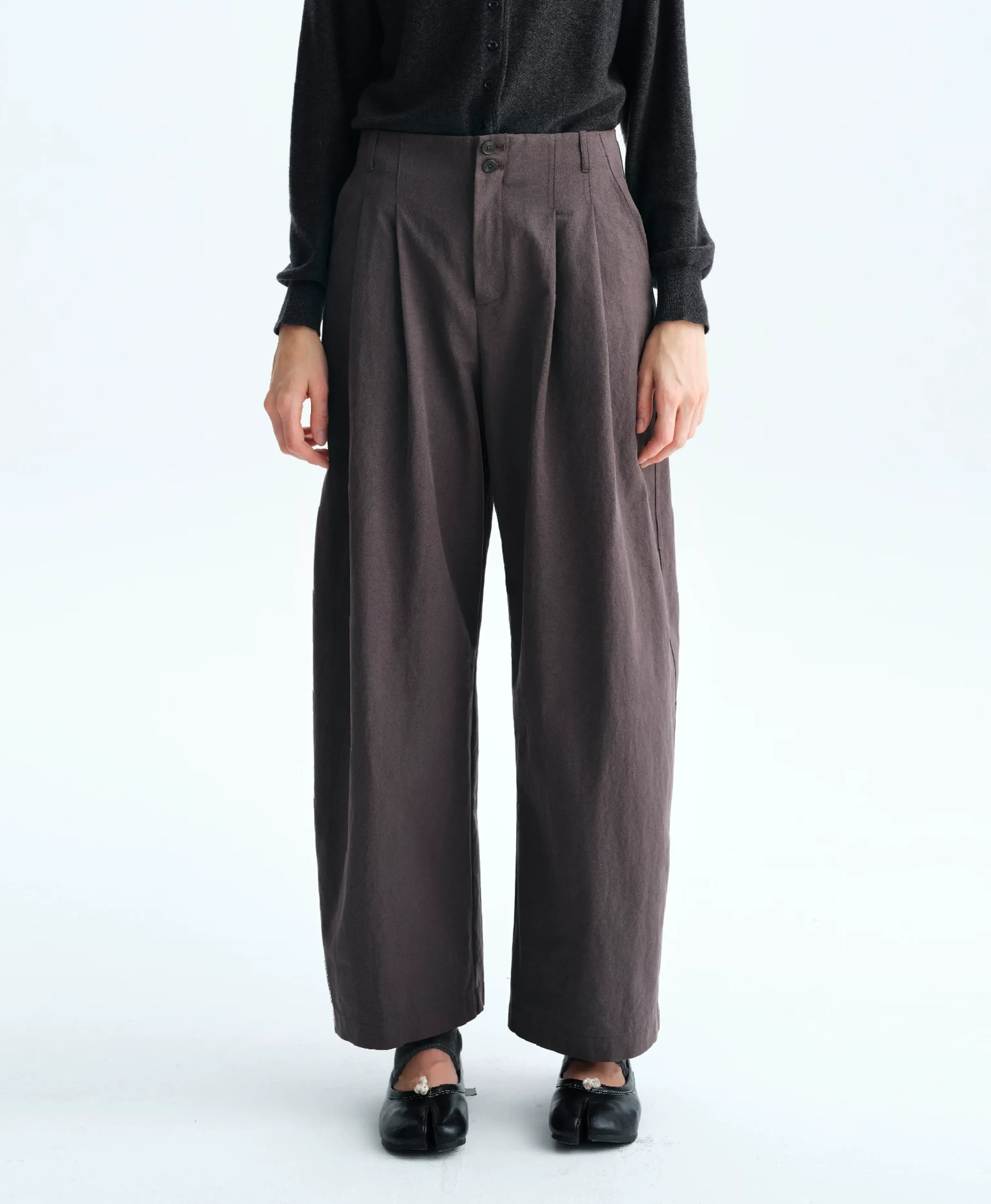 Curved Double-Pleat Wide-Leg Trousers - Image 2