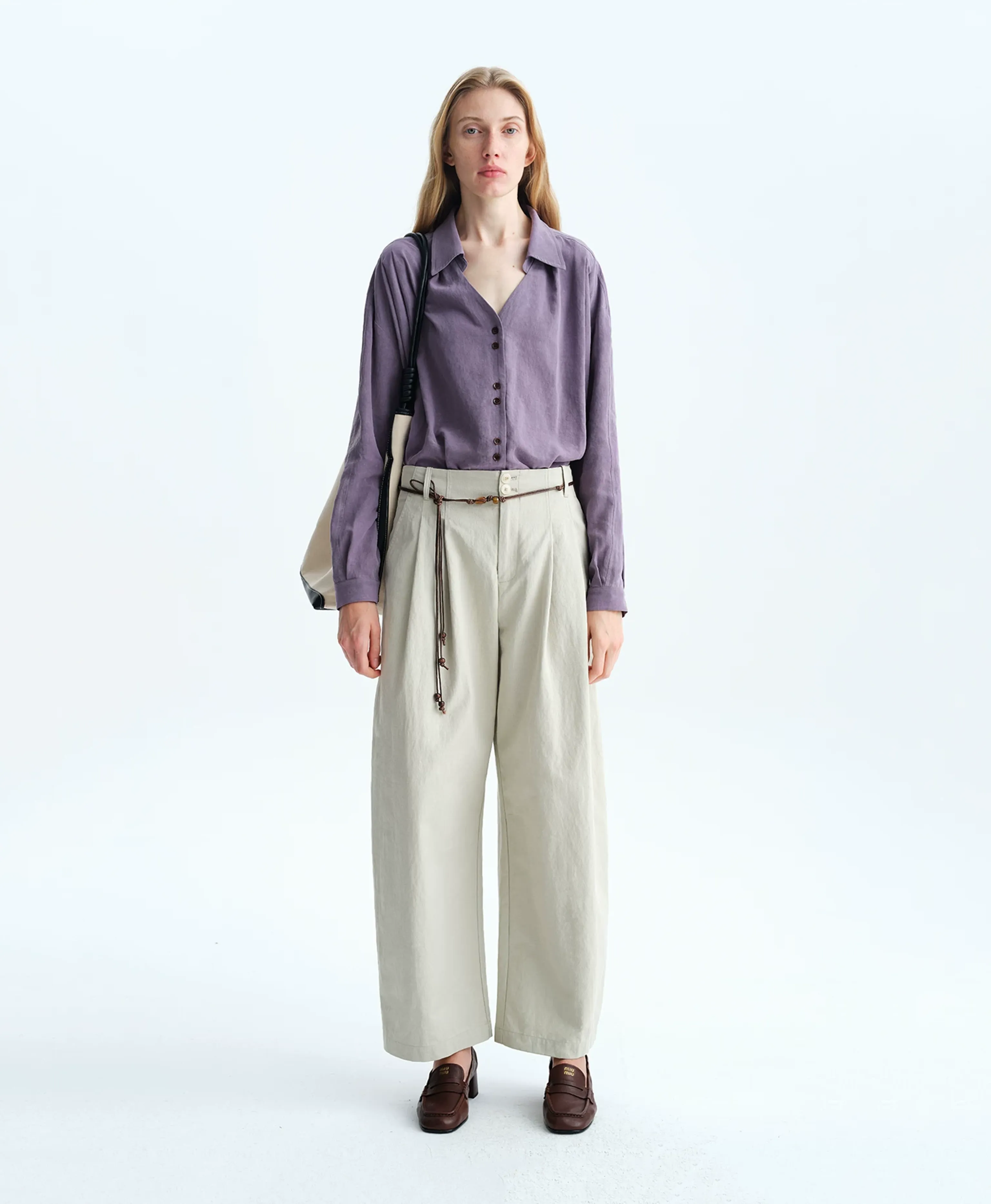 Curved Double-Pleat Wide-Leg Trousers - Image 3