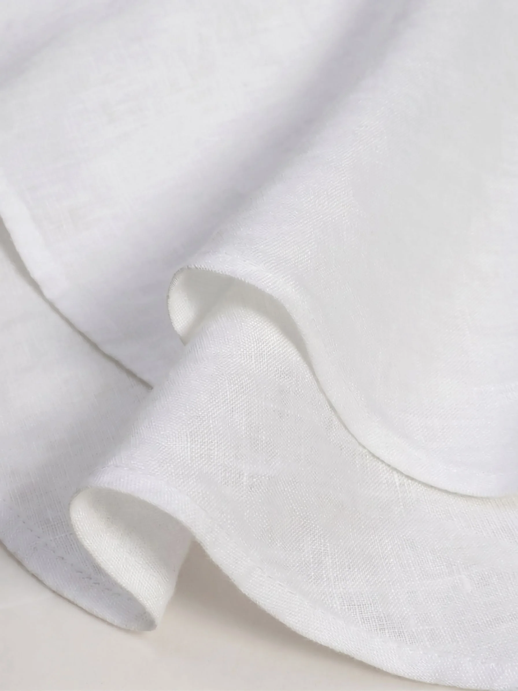 Curved Hem Linen Shirt - Image 6