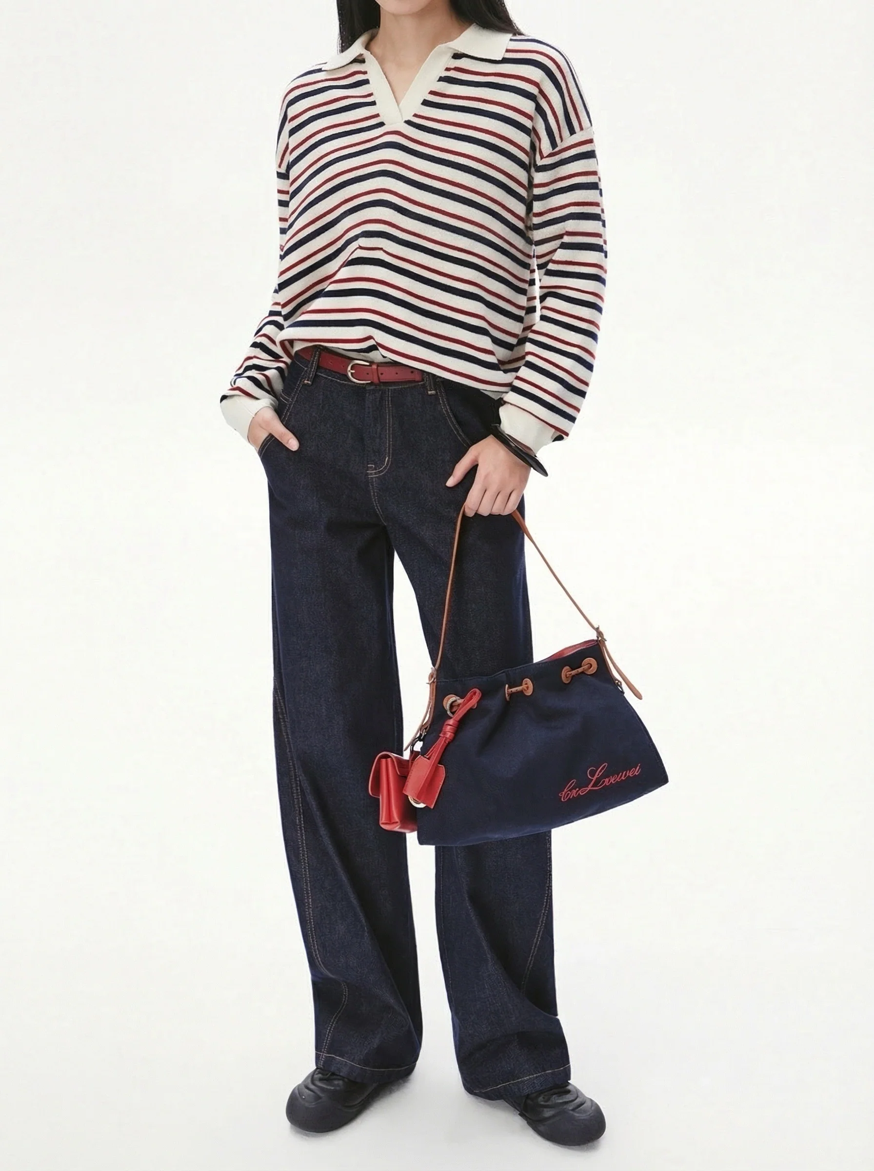 Curved Seam Wide Jeans - Image 4