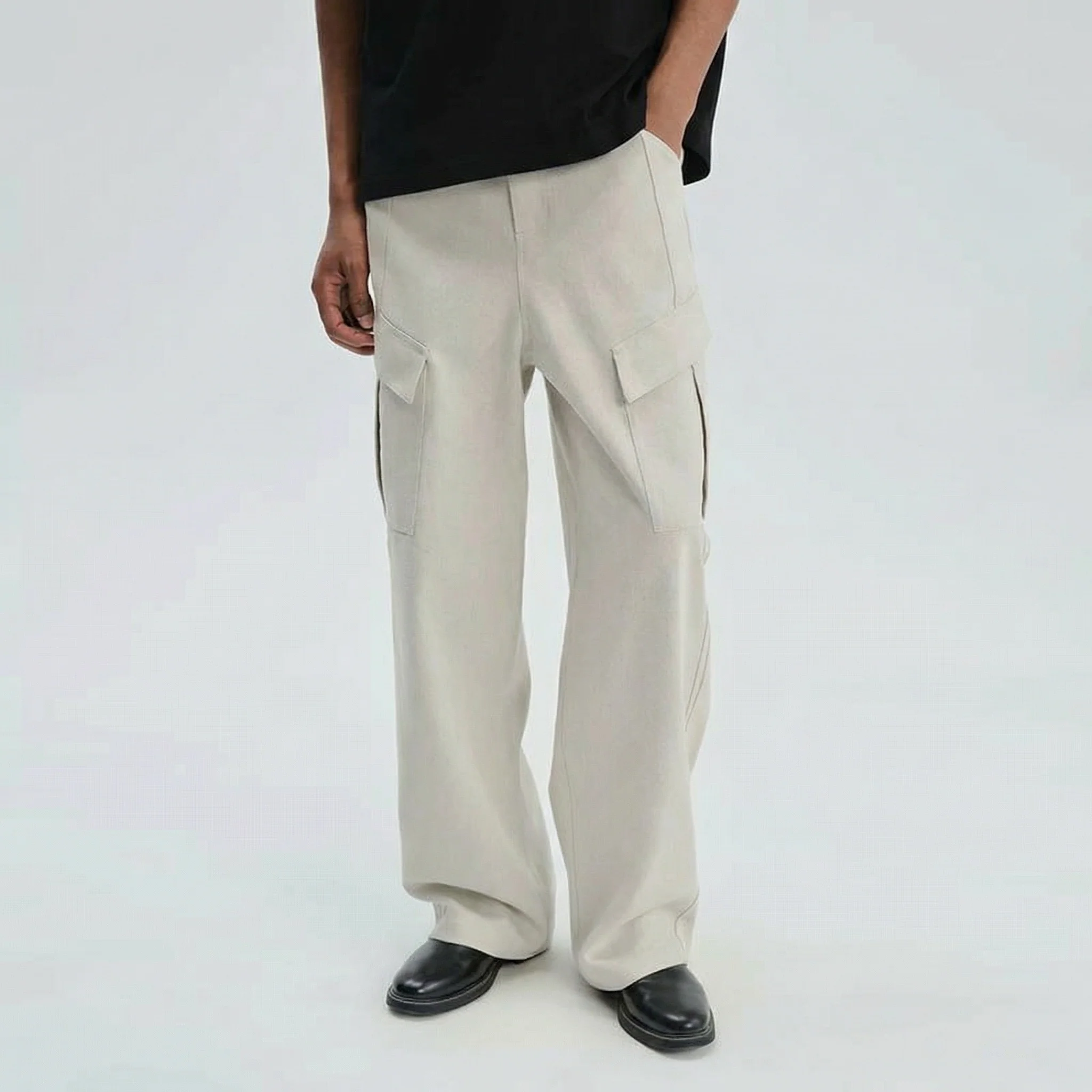 Curved Seam Wide-Leg Cargo Pants - Image 4