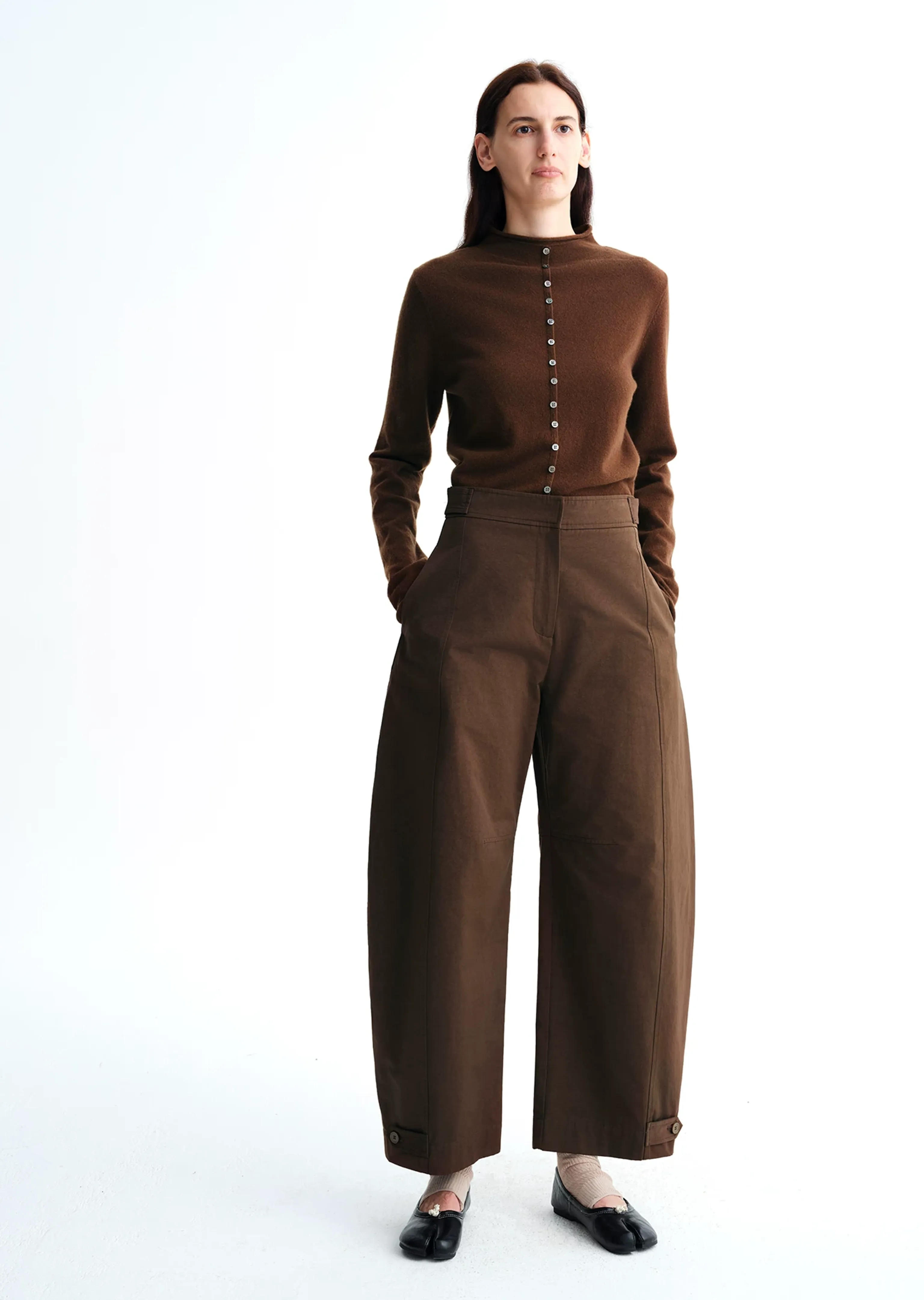 Curved Wide-Leg Pants - Image 5