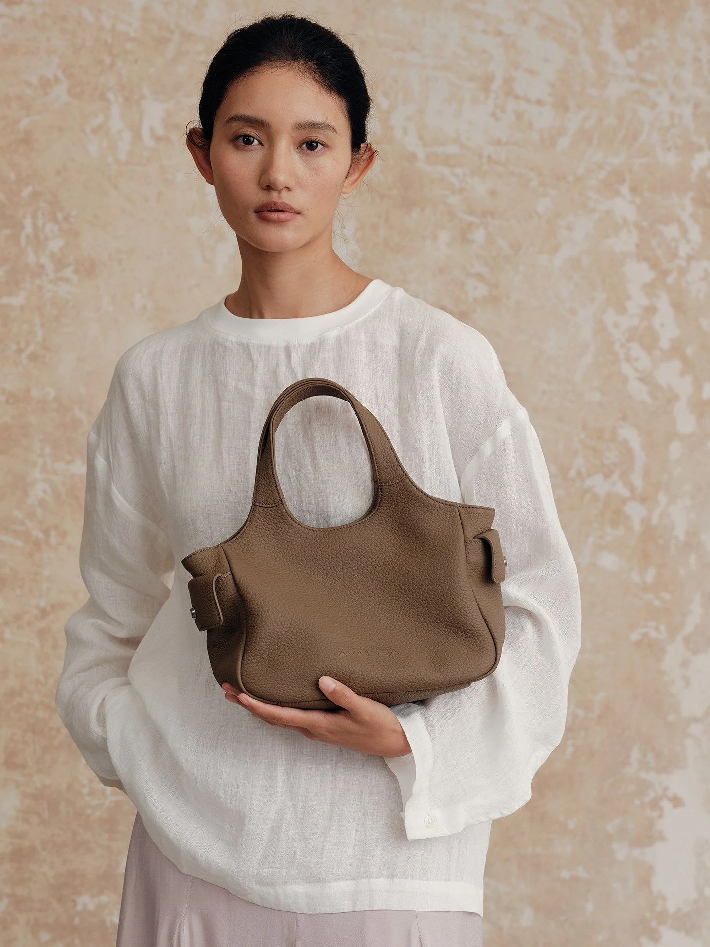 Cutout Handle Tote