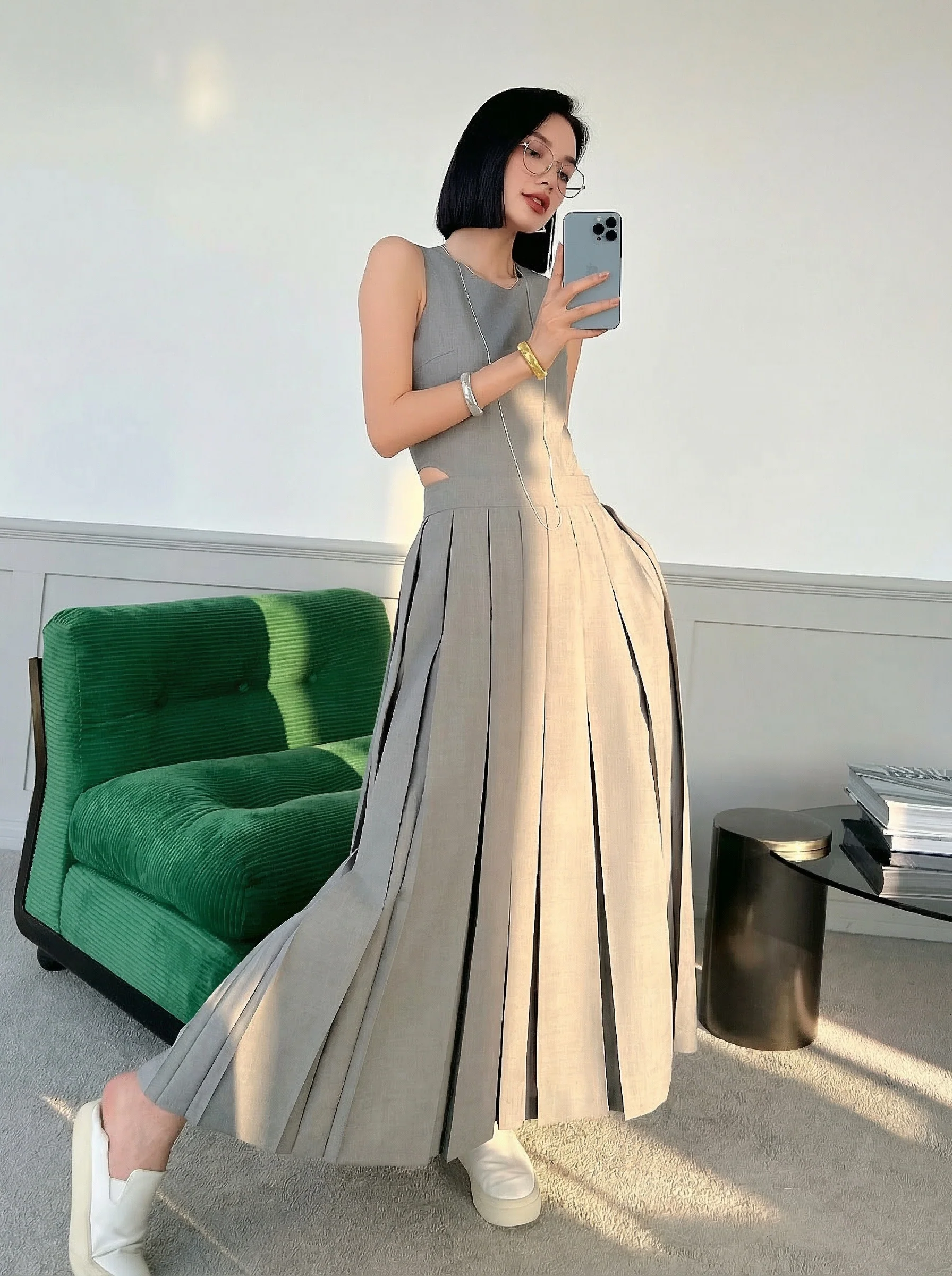 Cutout Pleated Midi Dress - Image 11