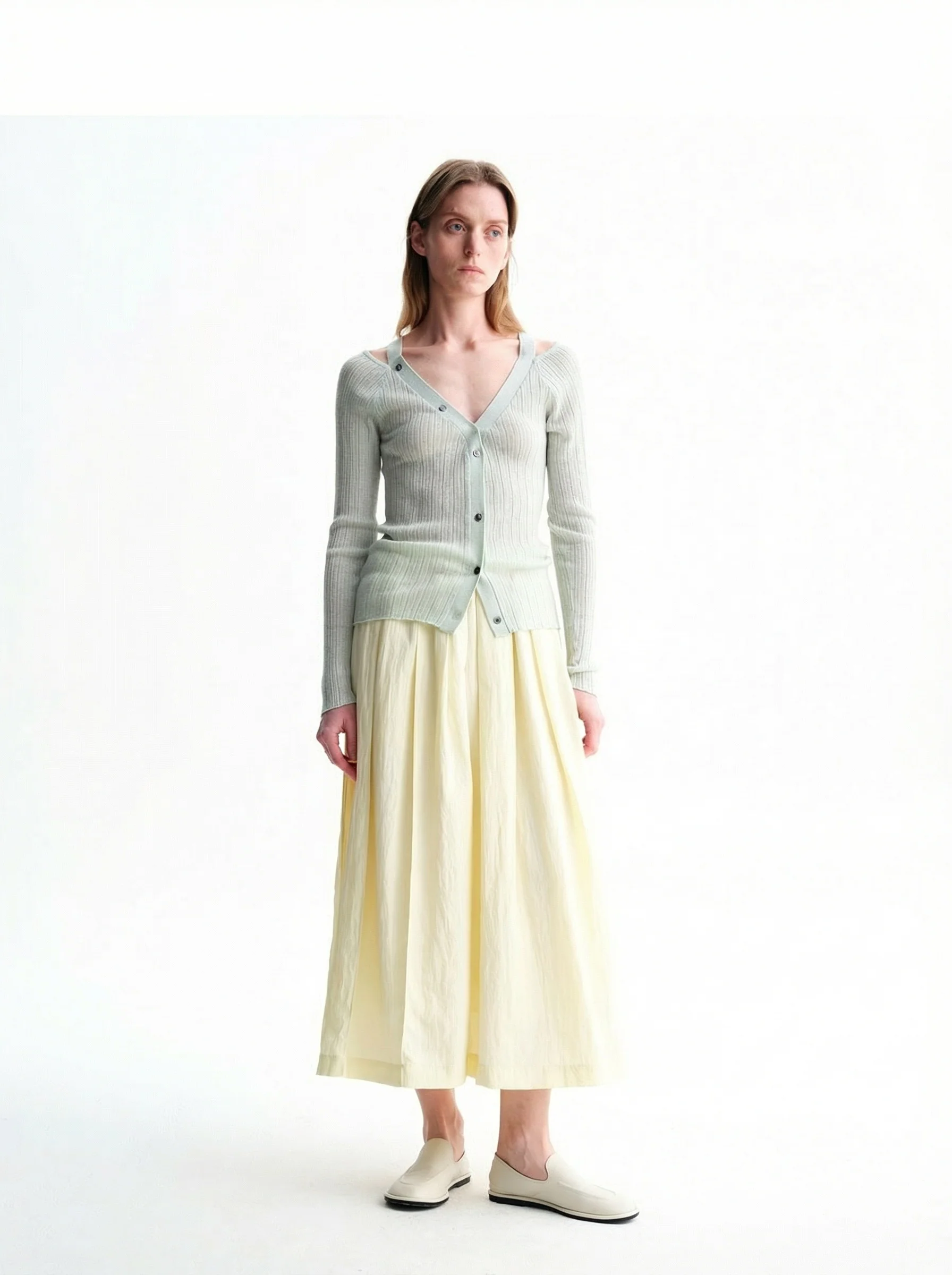 Cutout V Cardigan - Image 4