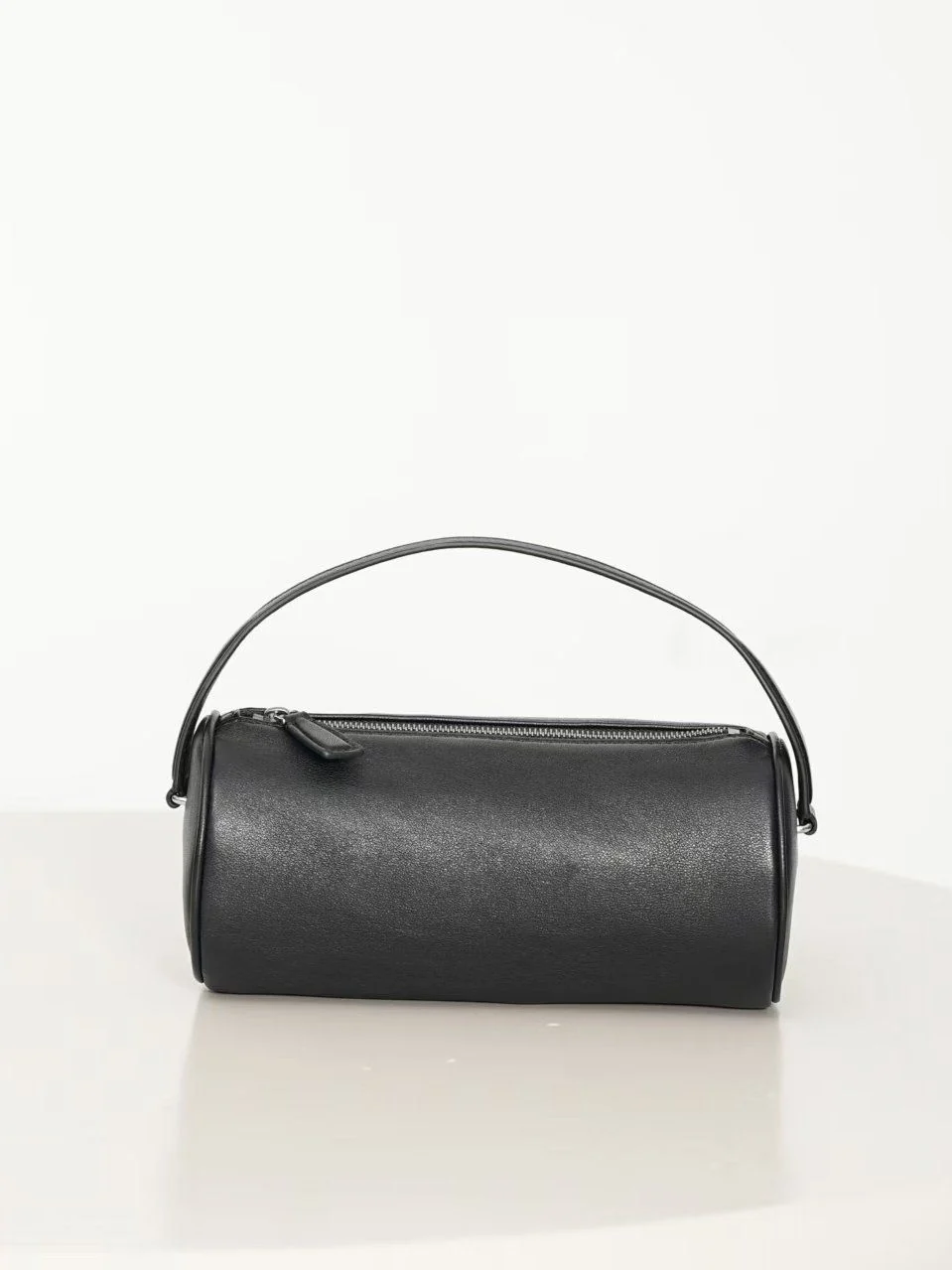 Cylinder Handle Bag - Image 2