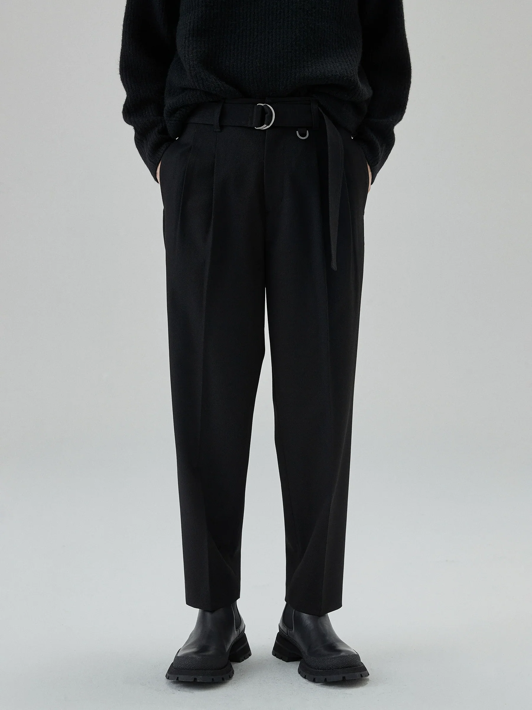 D-Ring Belt Pleated Cropped Trousers - Image 2