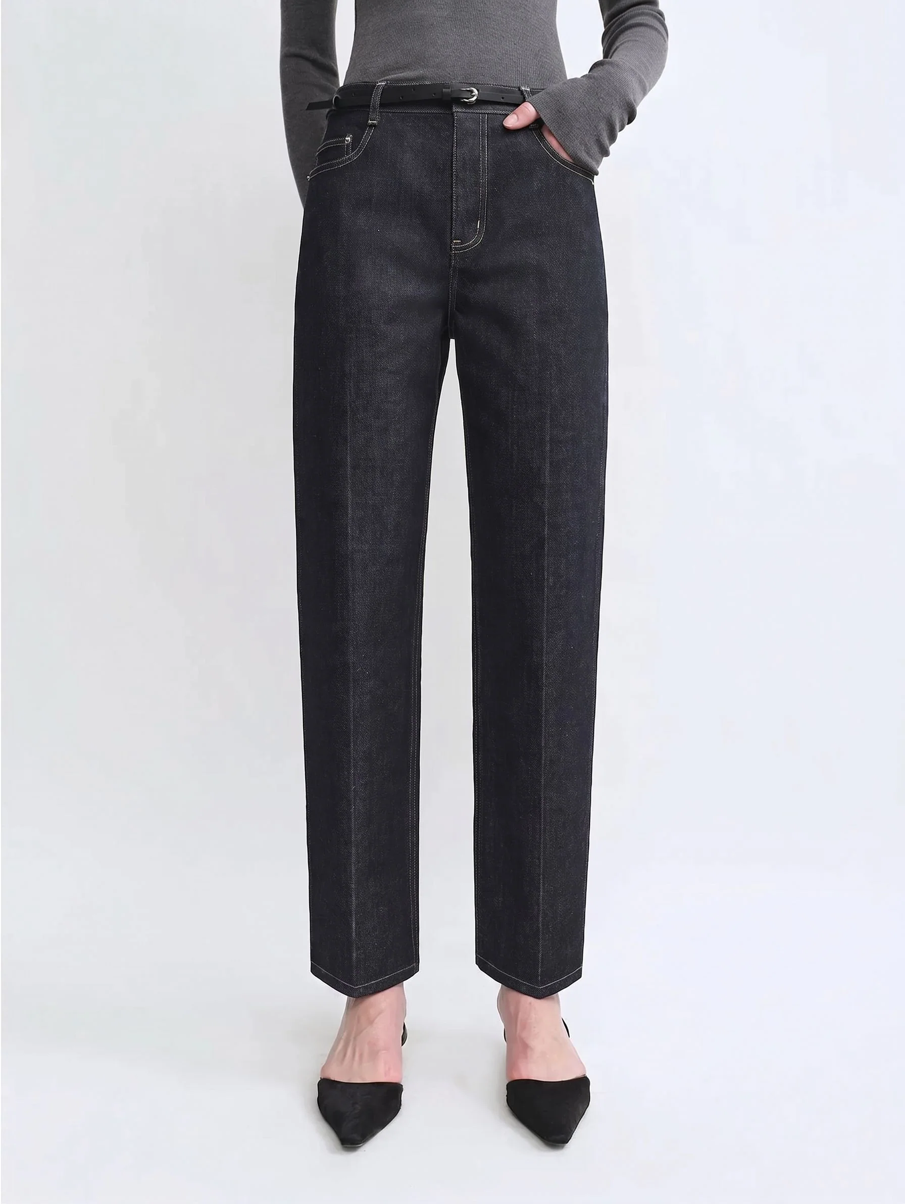 Dark Tapered Jeans