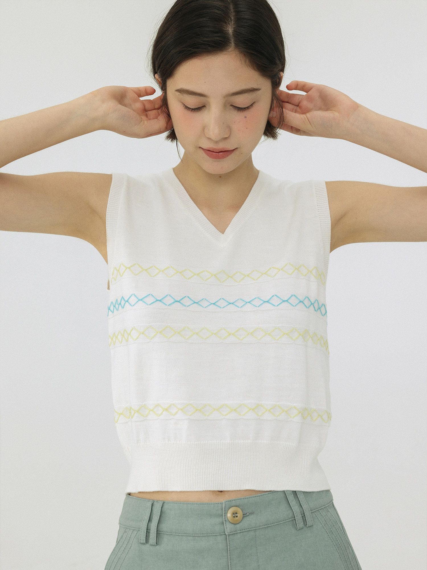 Diamond Knit Vest - Image 3