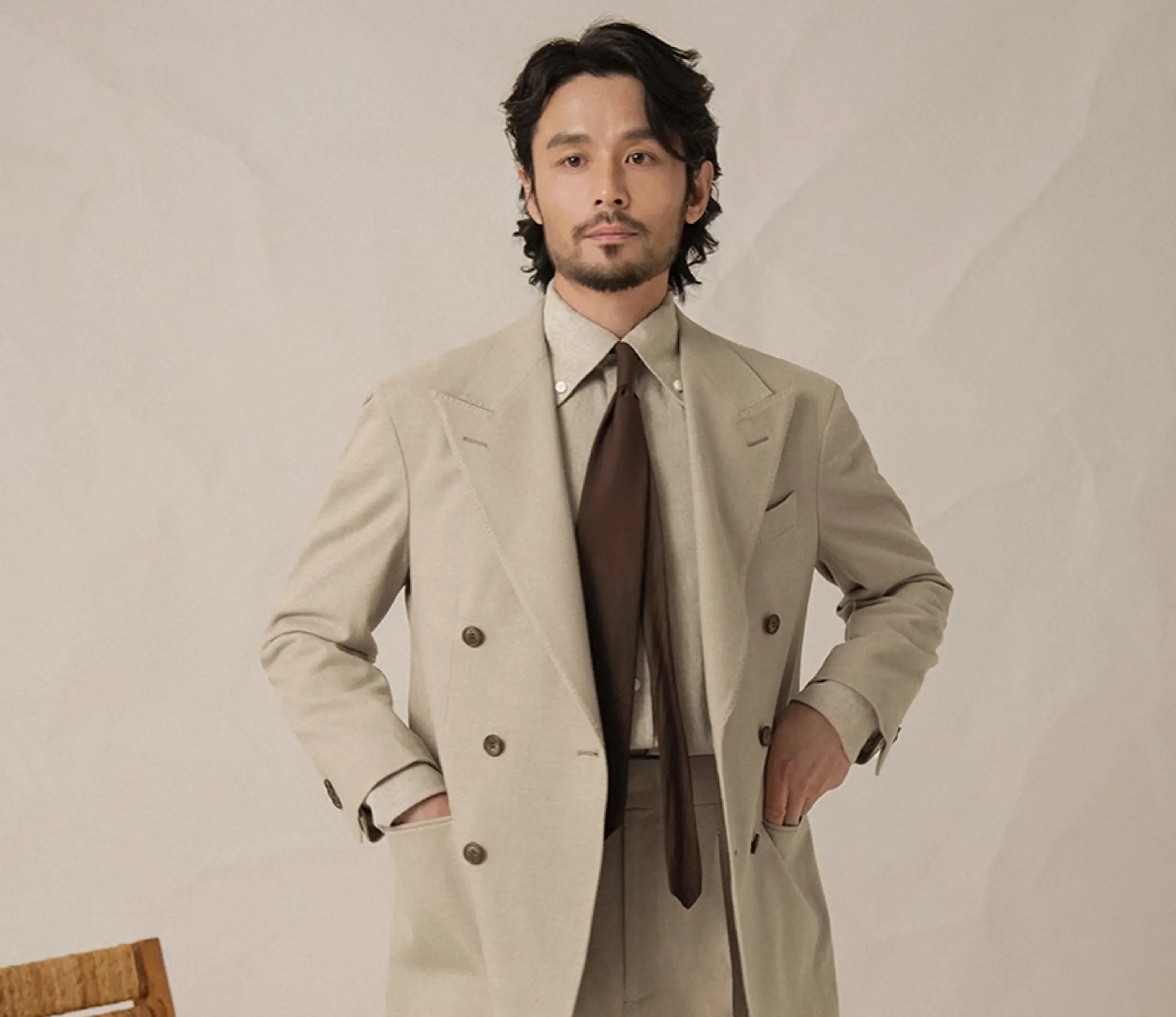 Double-Breasted Beige Suit - Image 5