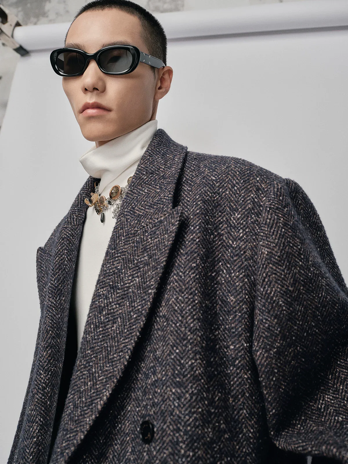 Double-Breasted Herringbone Coat - Image 4