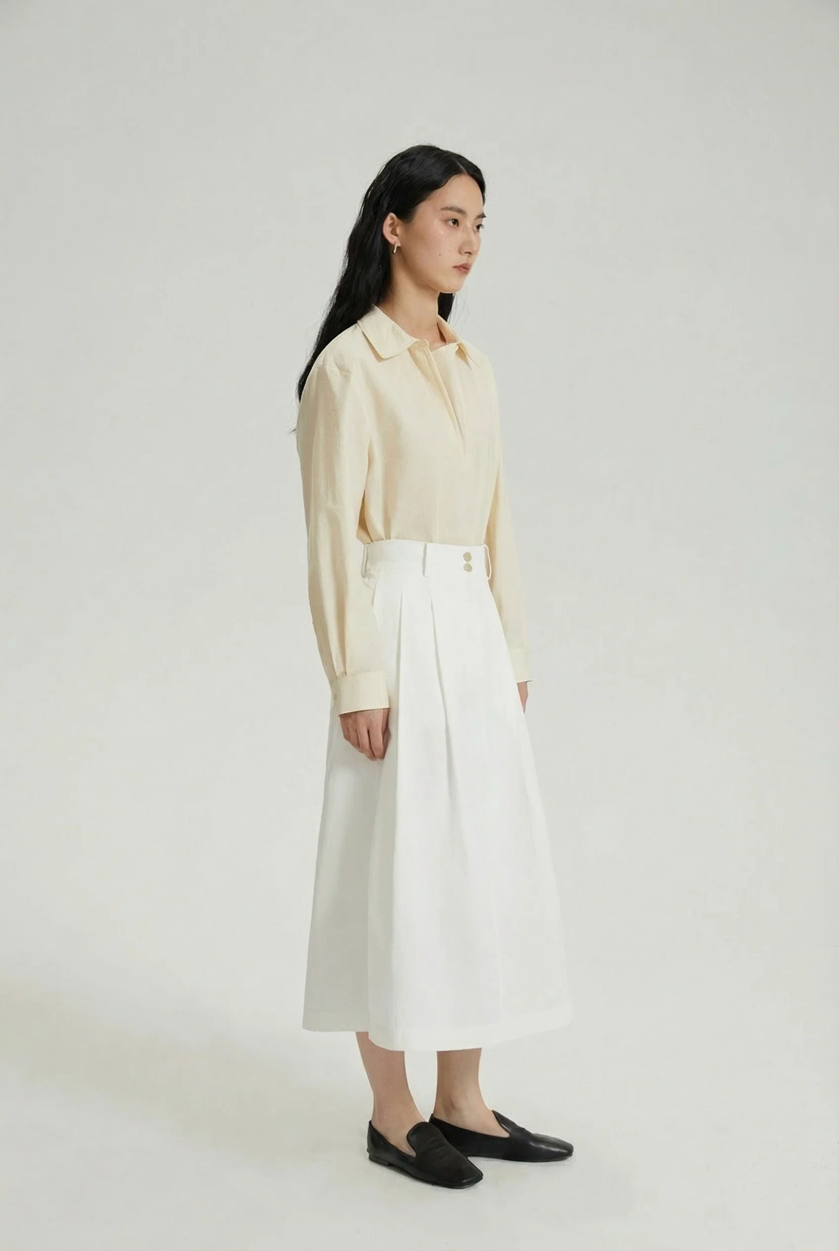Double-Button Midi Skirt - Image 3