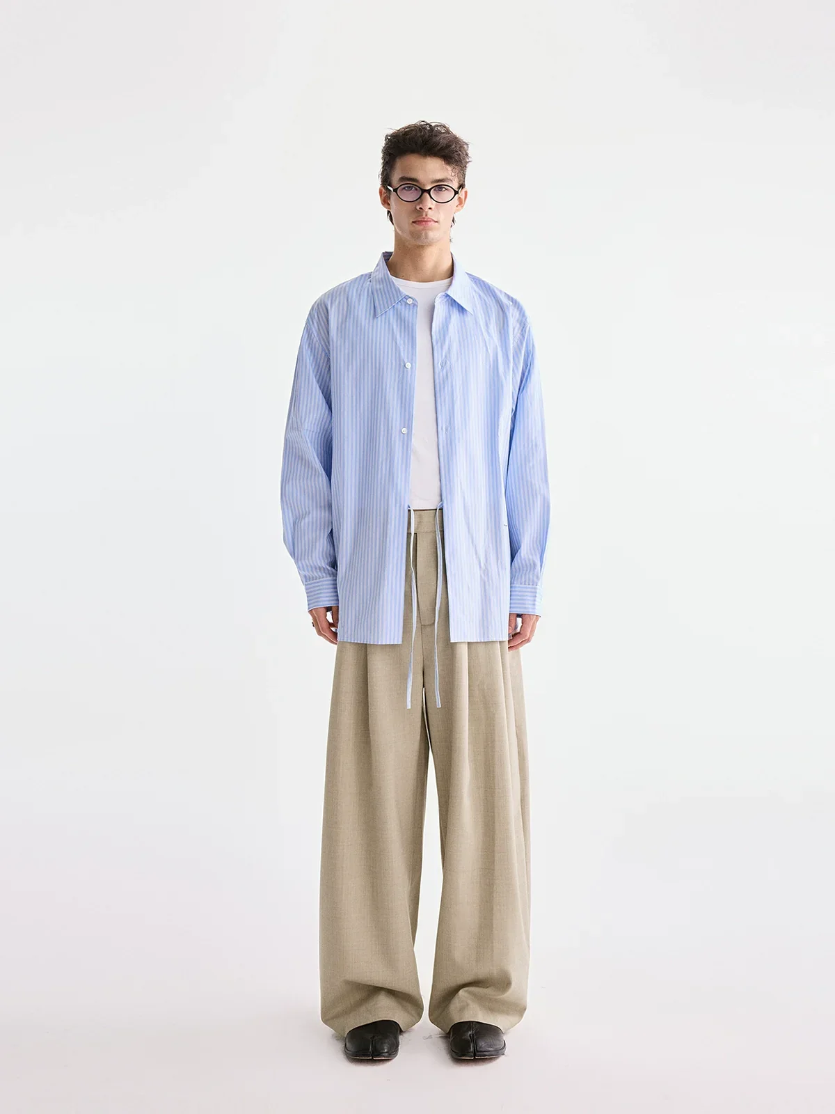 Double Pleated Wide-Leg Trousers - Image 5