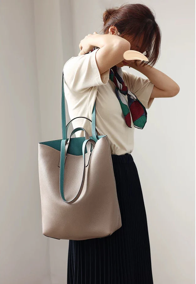 Double-Sided Cowhide Tote - Image 18