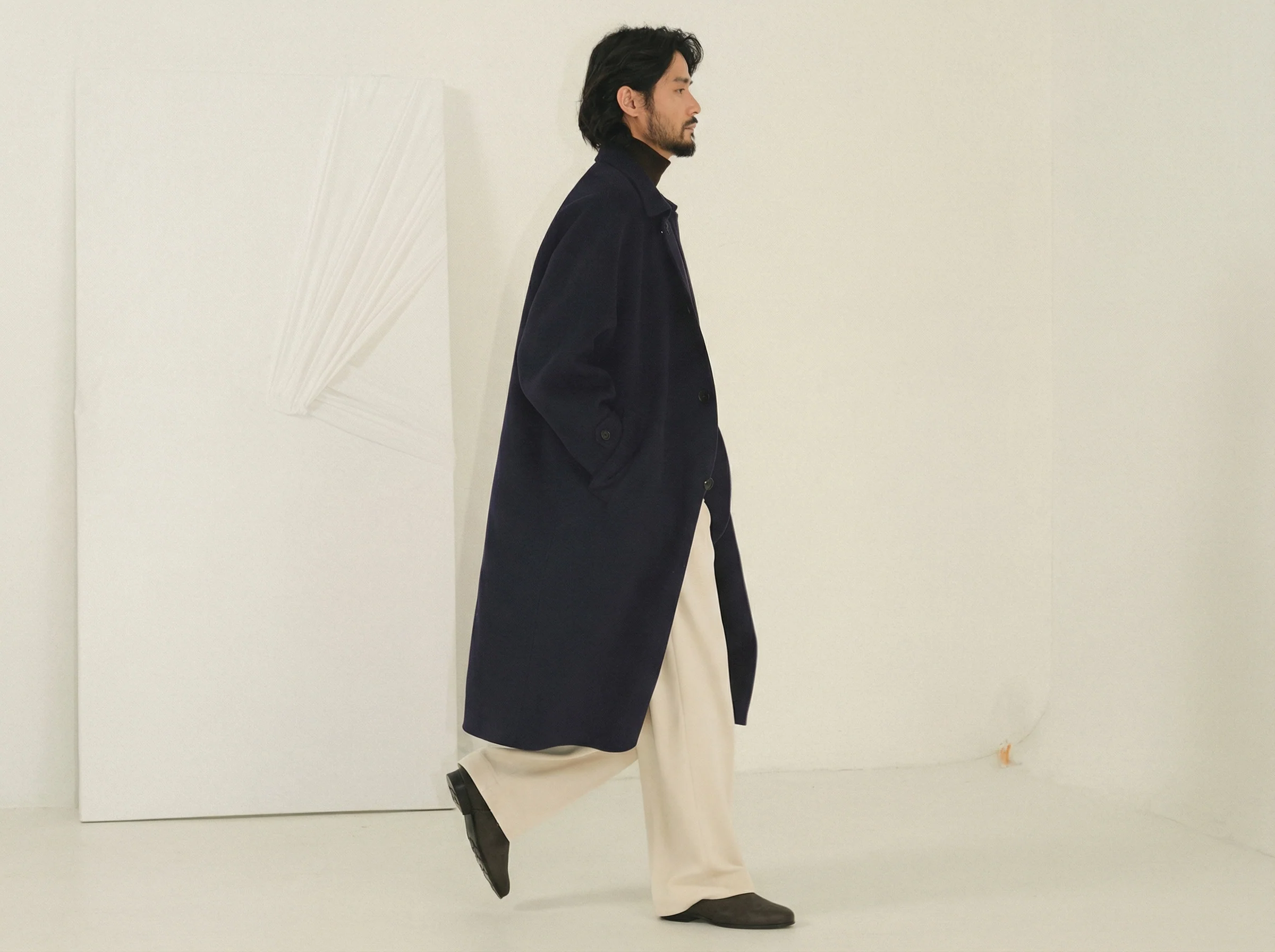 Double-Sided Wool Overcoat - Image 4