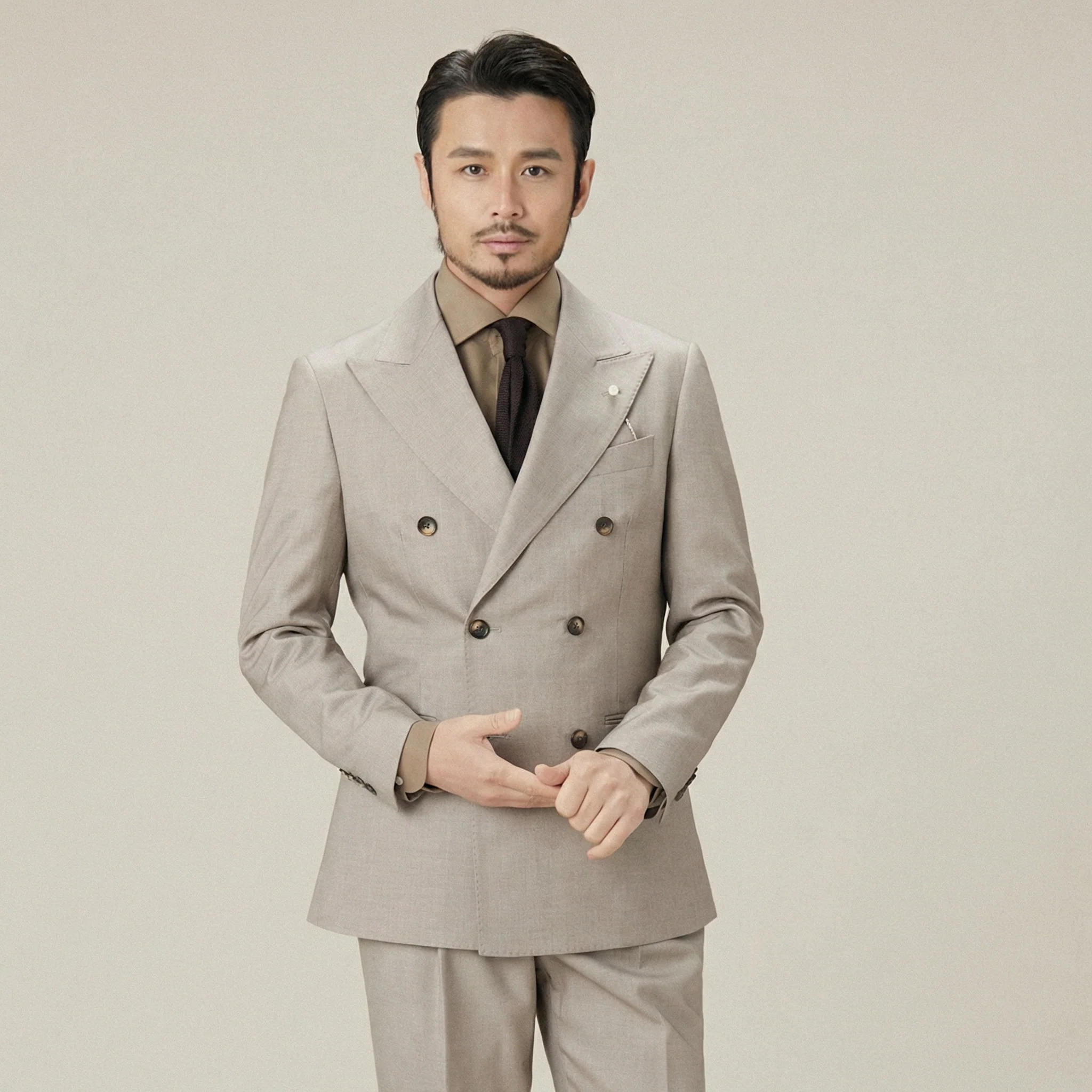 Earth-Tone Double-Breasted Peak Lapel Suit - Image 3